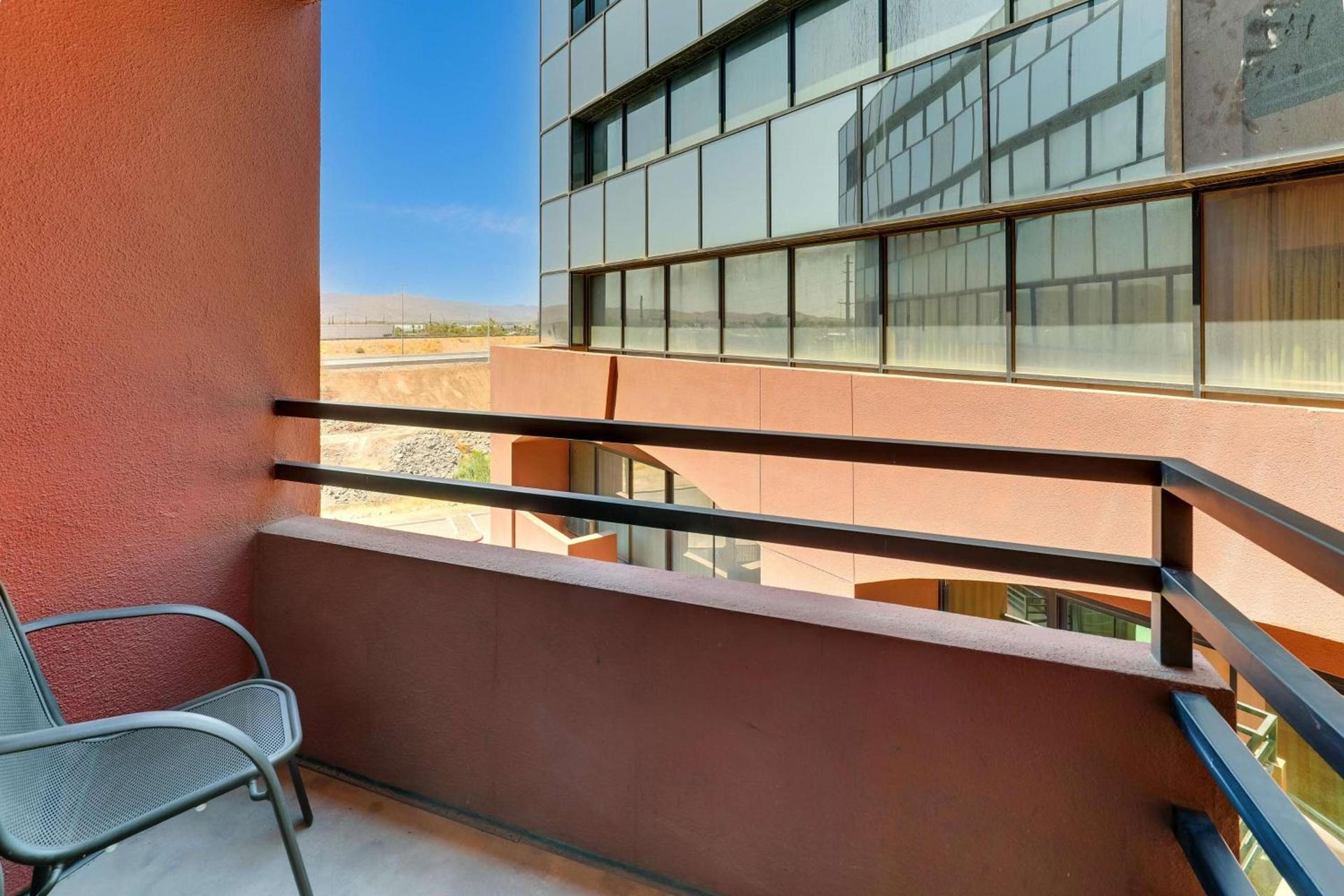 Drury Inn & Suites Phoenix Airport photo 49