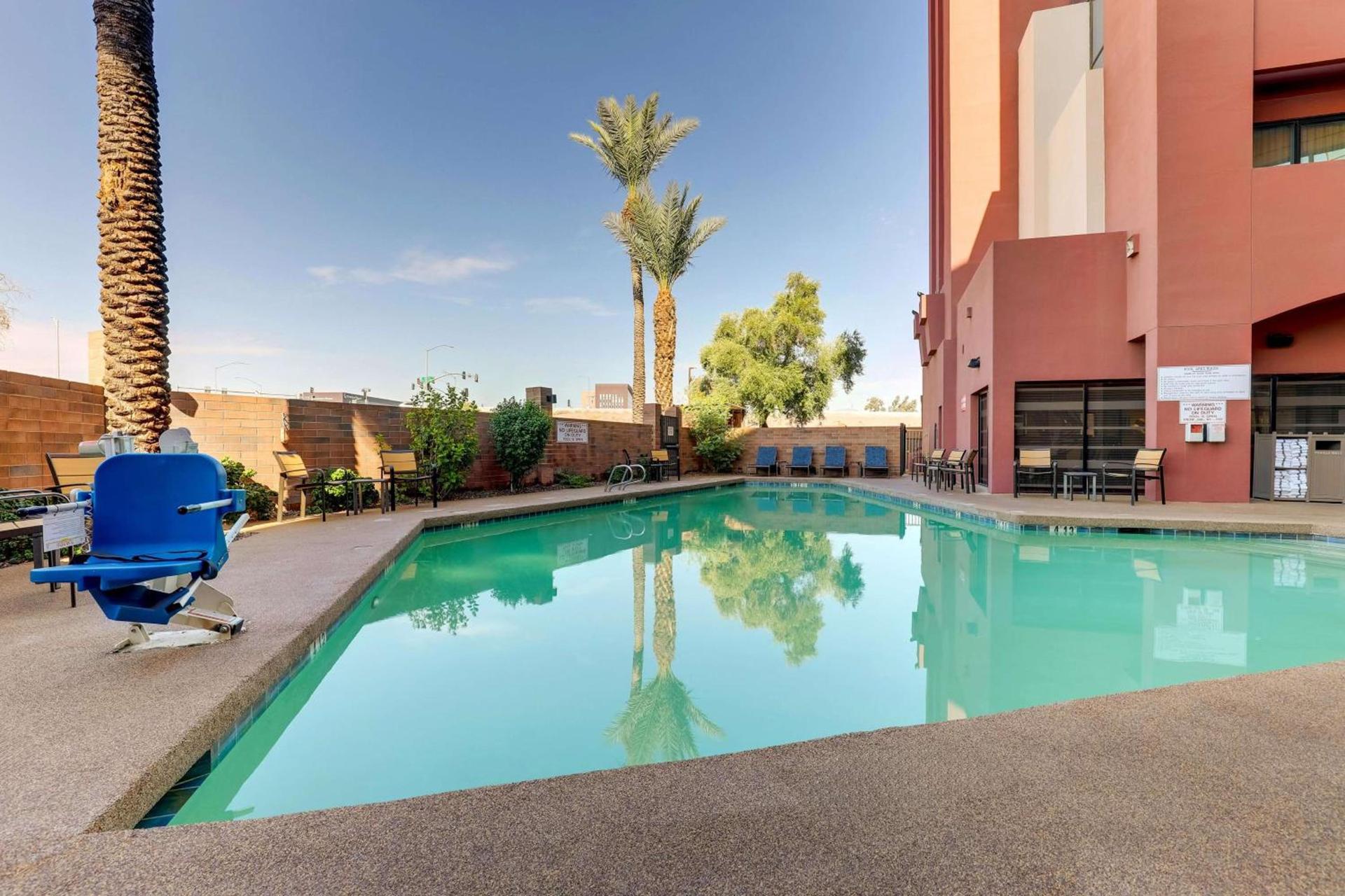 Drury Inn & Suites Phoenix Airport photo 59