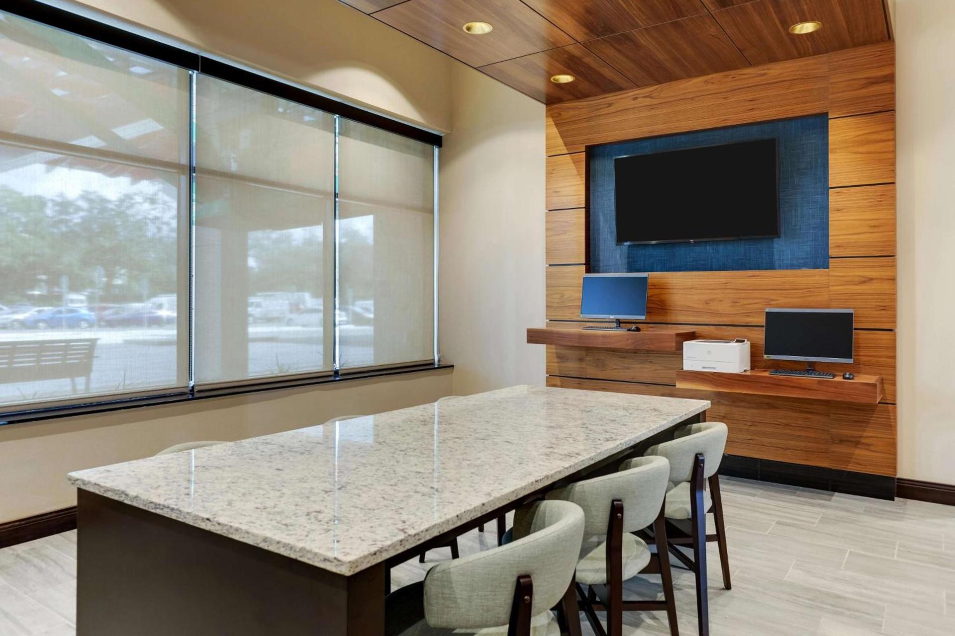 Drury Plaza Hotel Orlando - Disney Springs Area photo 17