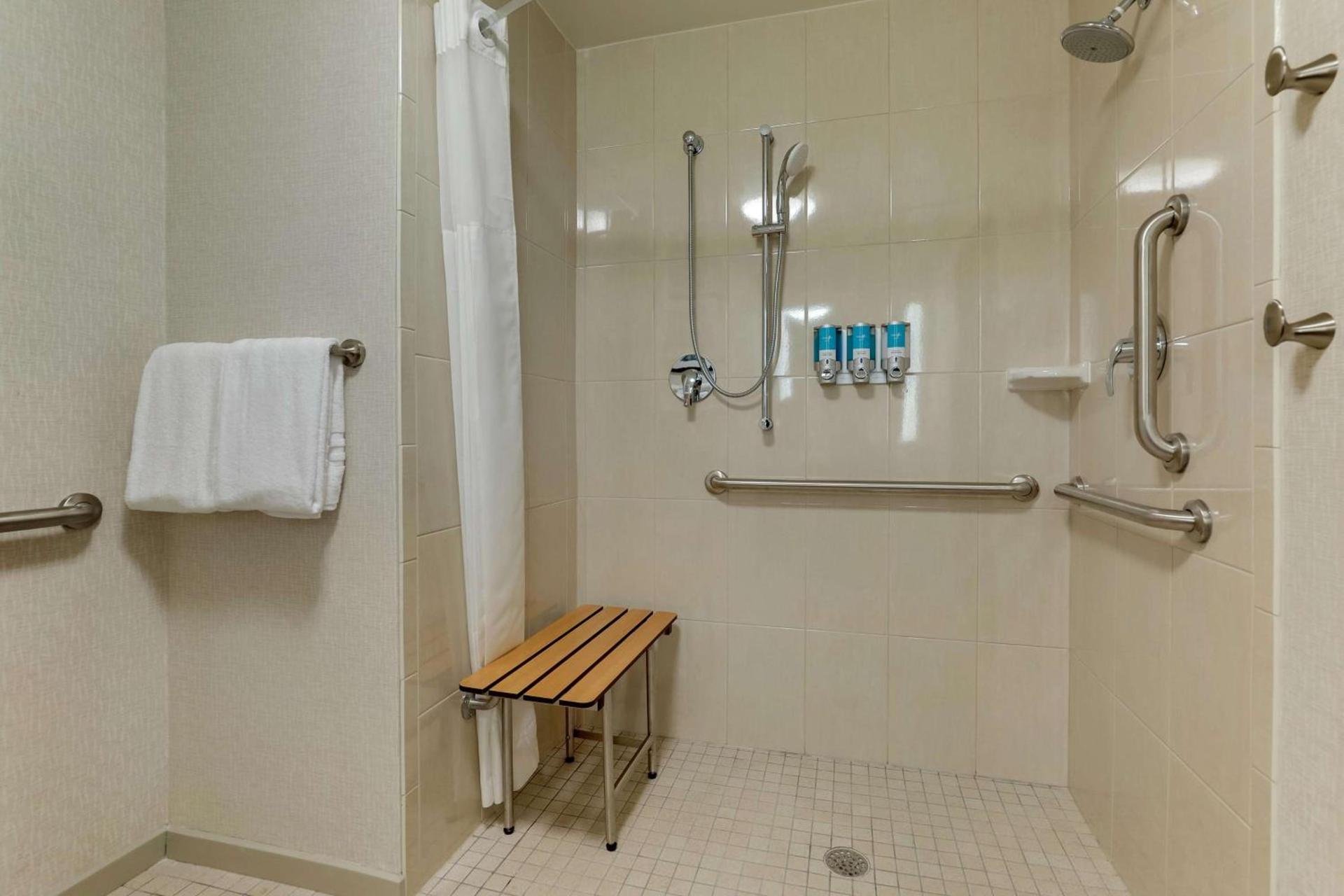 Drury Plaza Hotel Orlando - Disney Springs Area photo 59