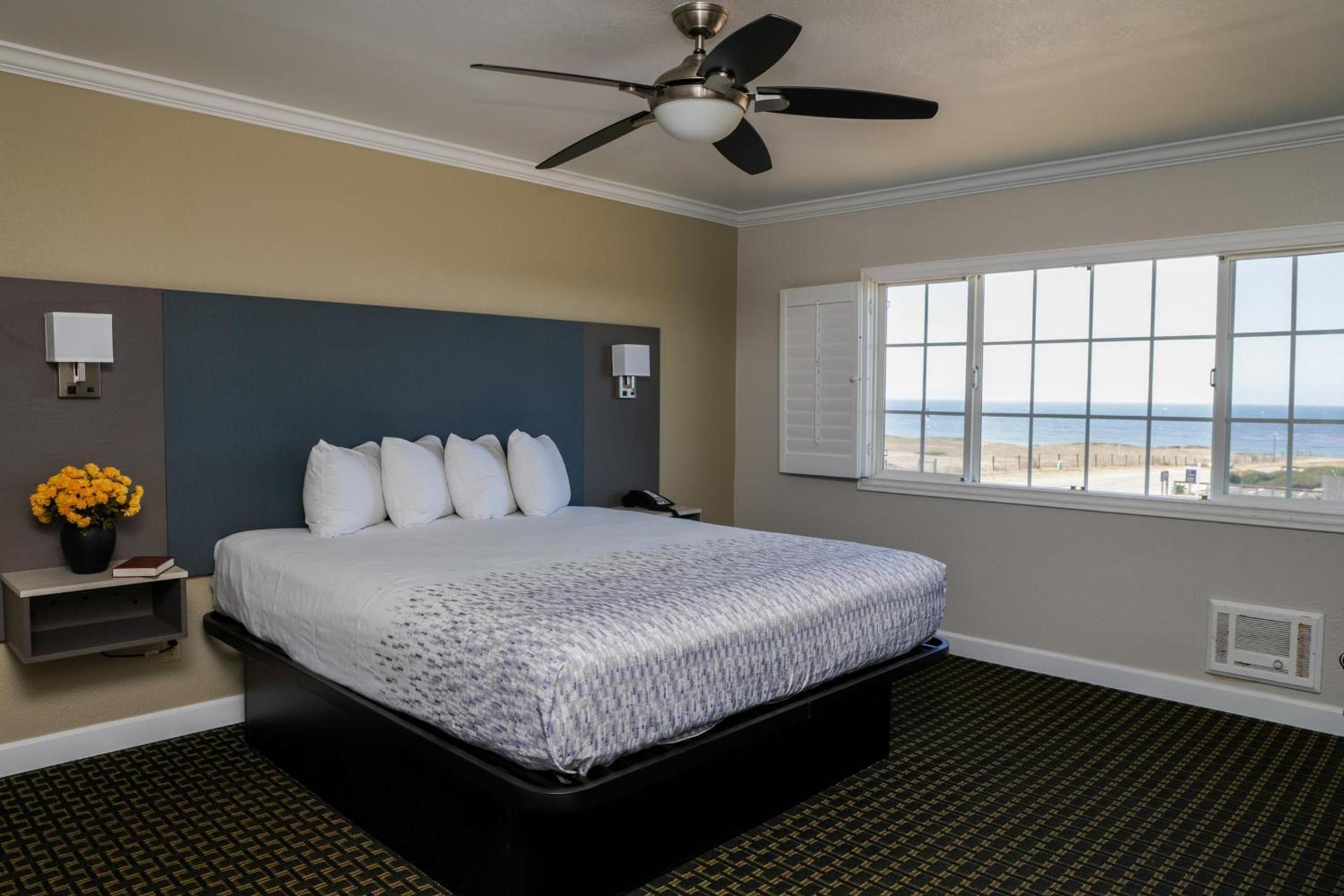 Sea Breeze Inn - San Simeon photo 5