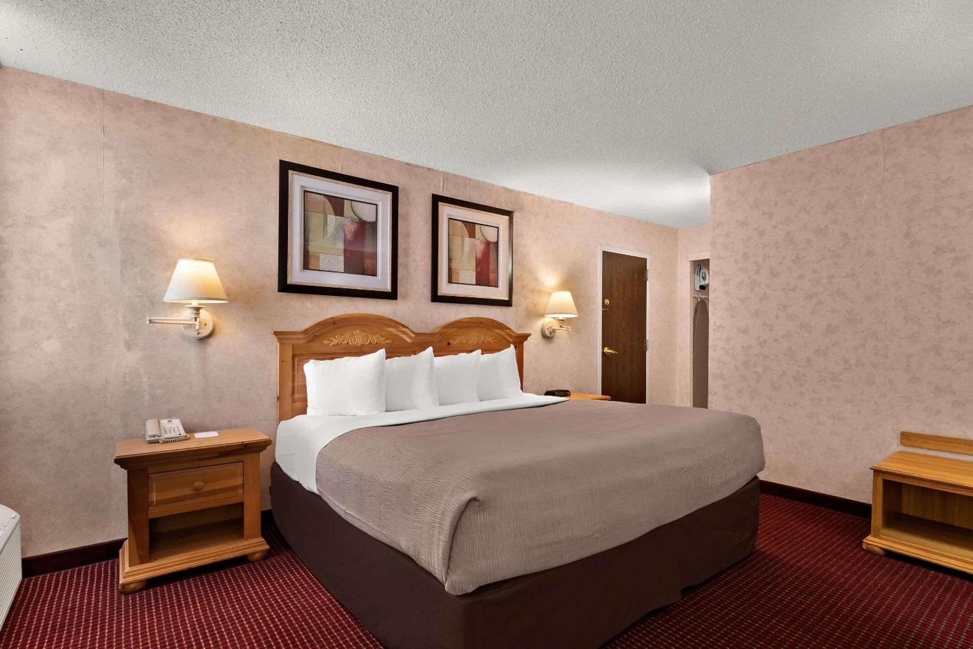 Quality Inn & Suites Craig photo 14