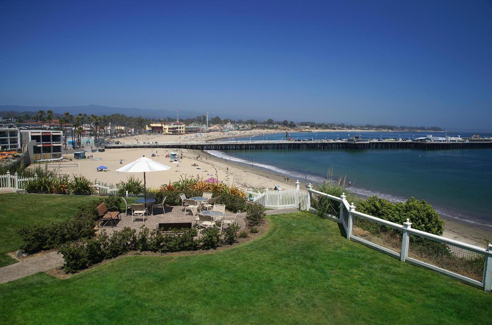 Sea & Sand Inn photo 13