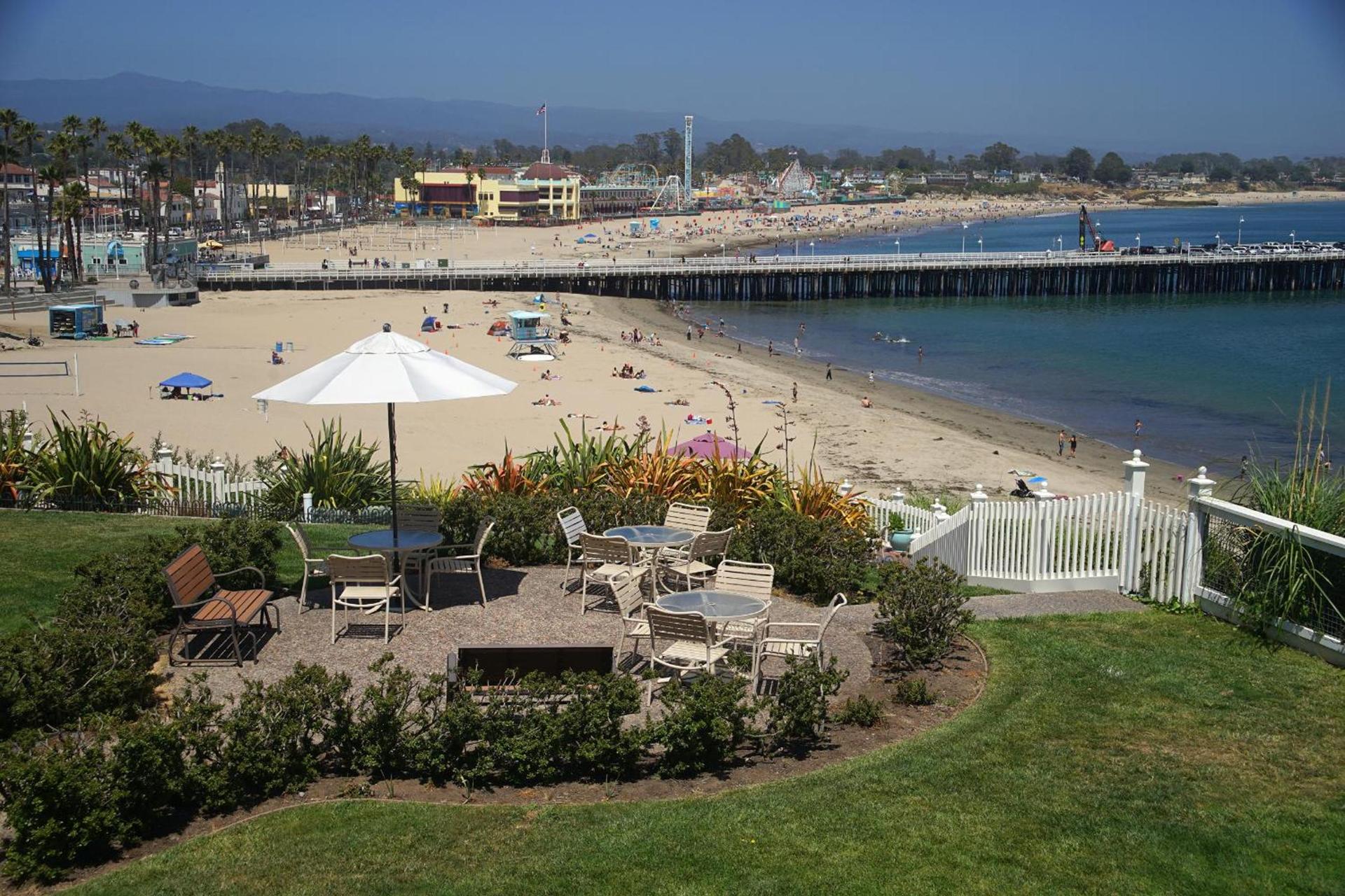 Sea & Sand Inn photo 22