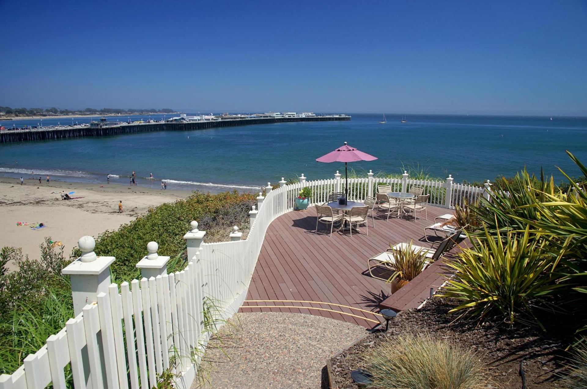 Sea & Sand Inn photo 18