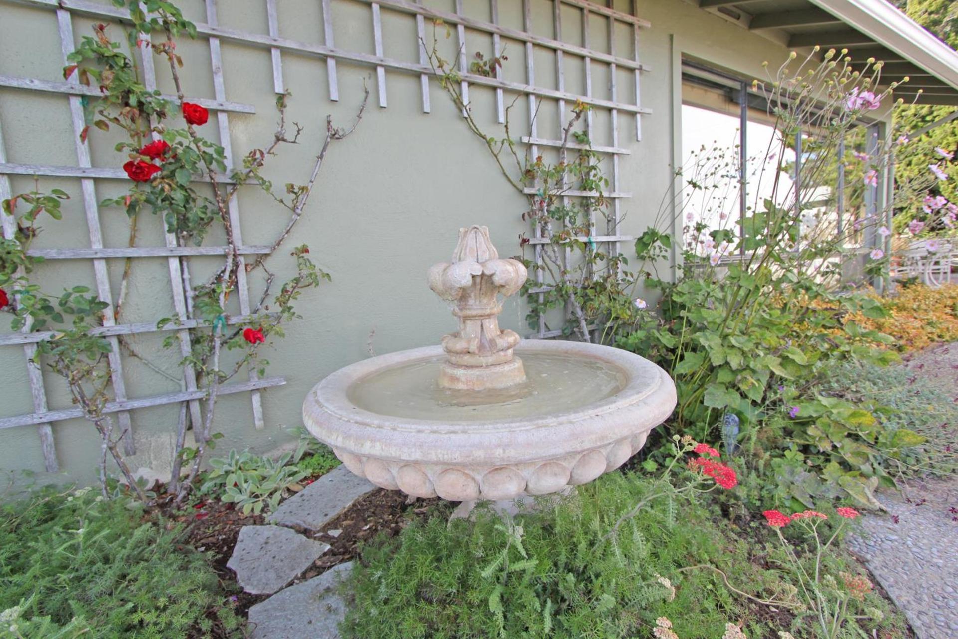 Sea & Sand Inn photo 15