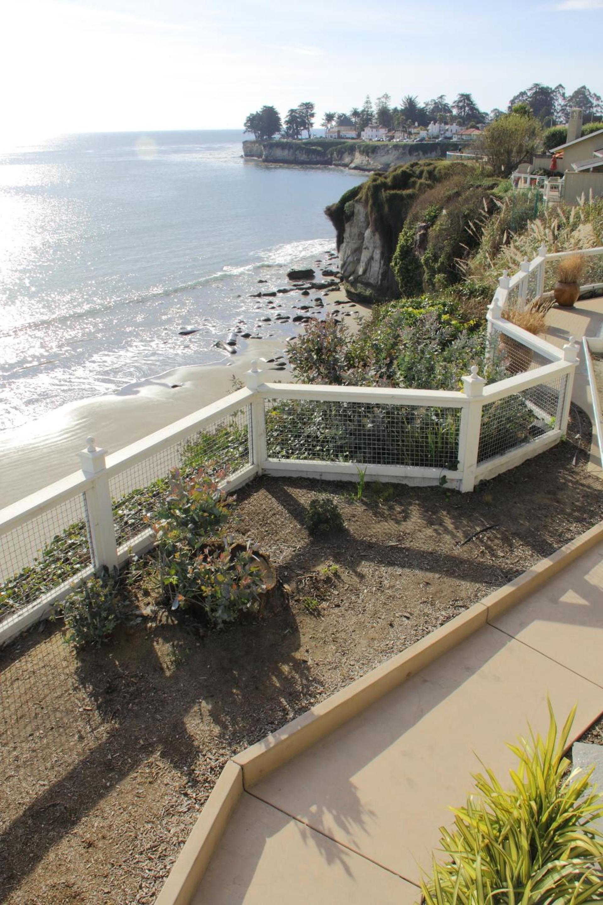 Sea & Sand Inn photo 11