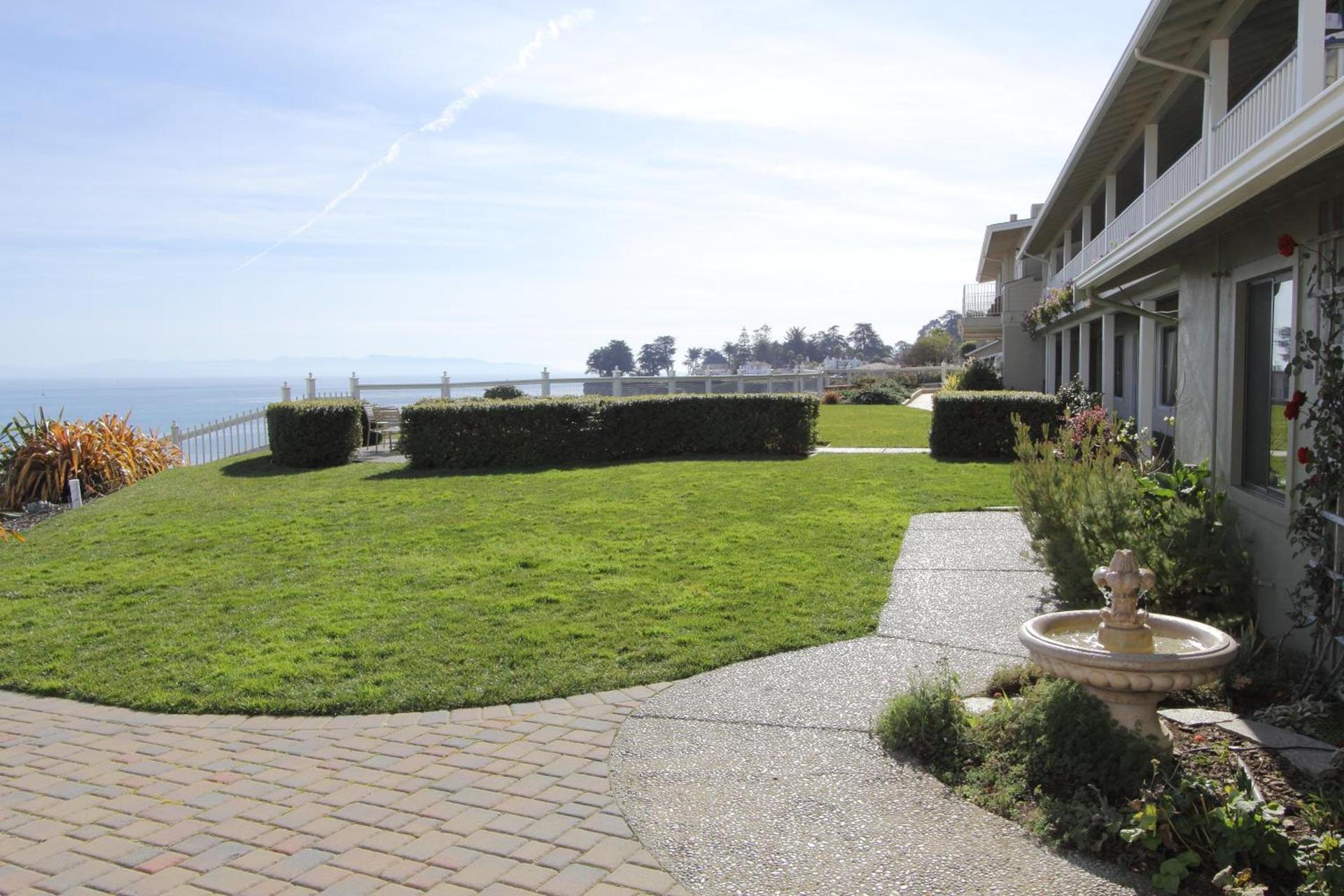 Sea & Sand Inn photo 19