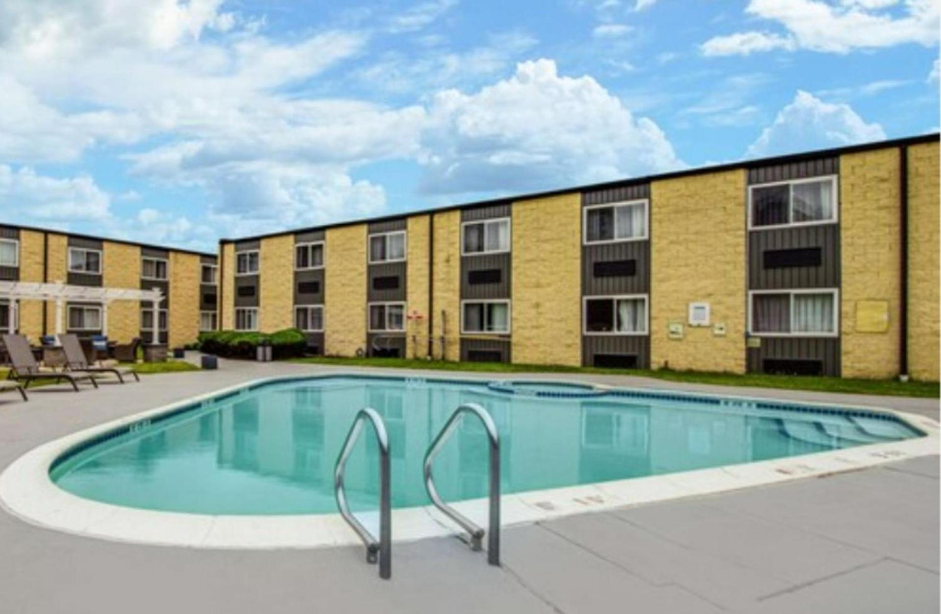 SureStay Plus Hotel by Best Western McGuire AFB Jackson photo 30