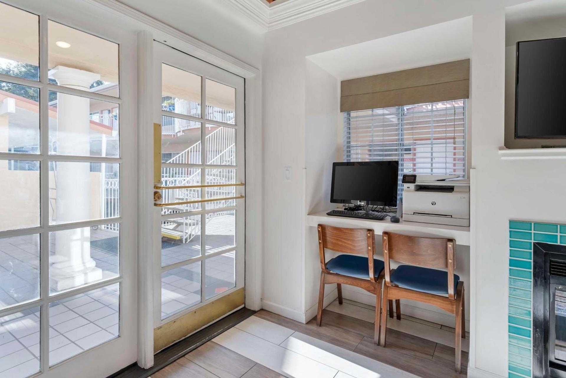 Best Western Plus Riviera photo 8