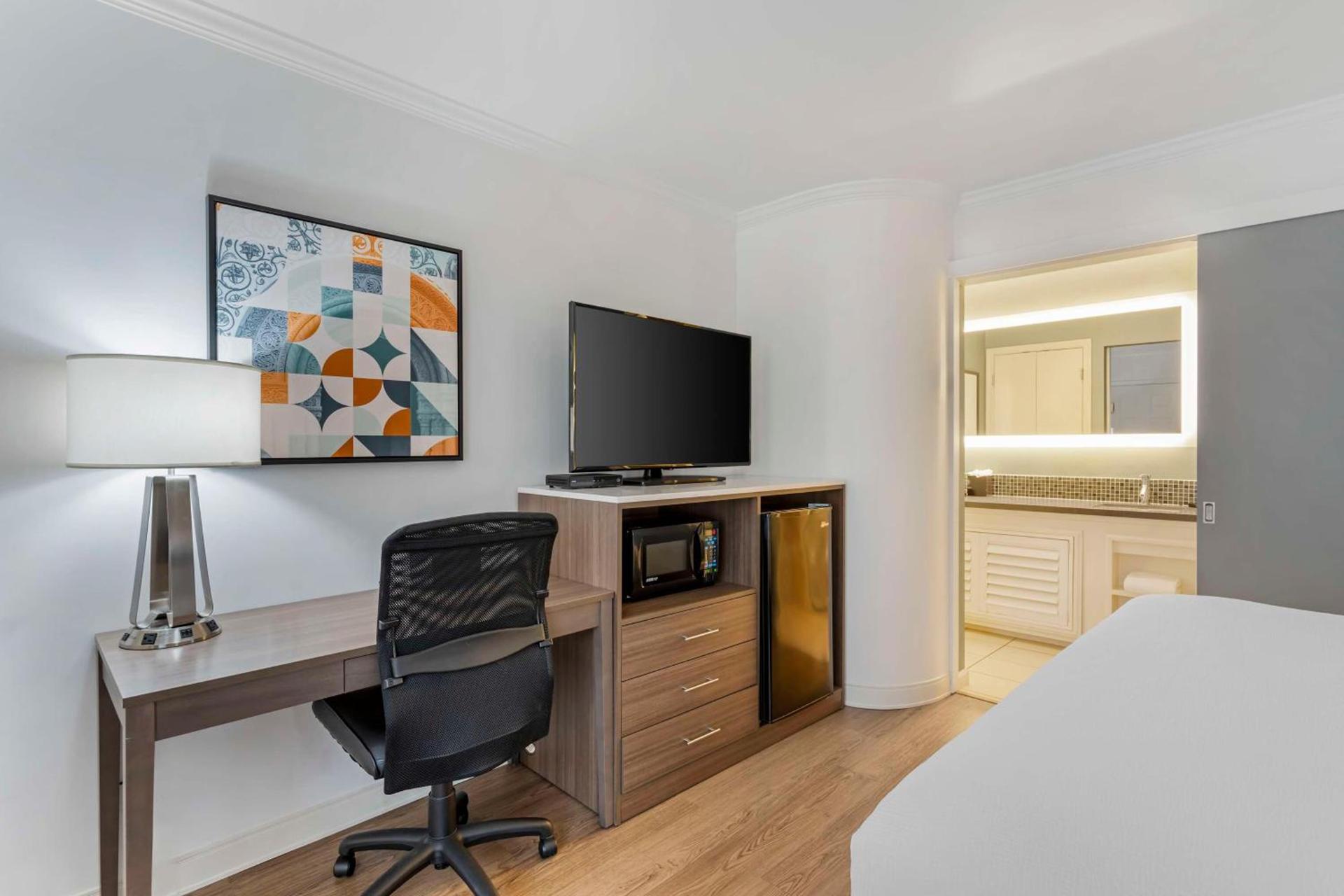 Best Western Plus Riviera photo 20