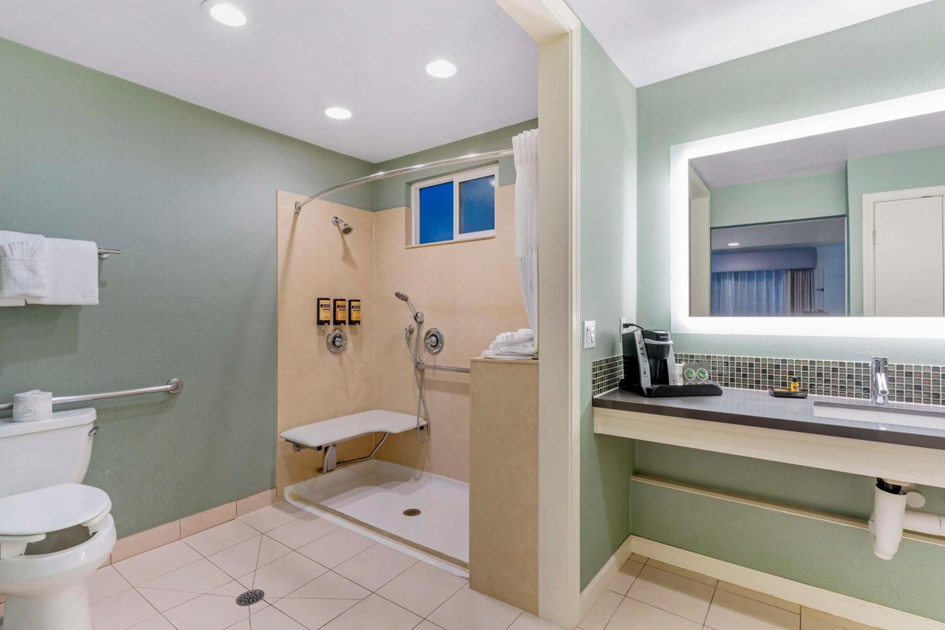 Best Western Plus Riviera photo 30