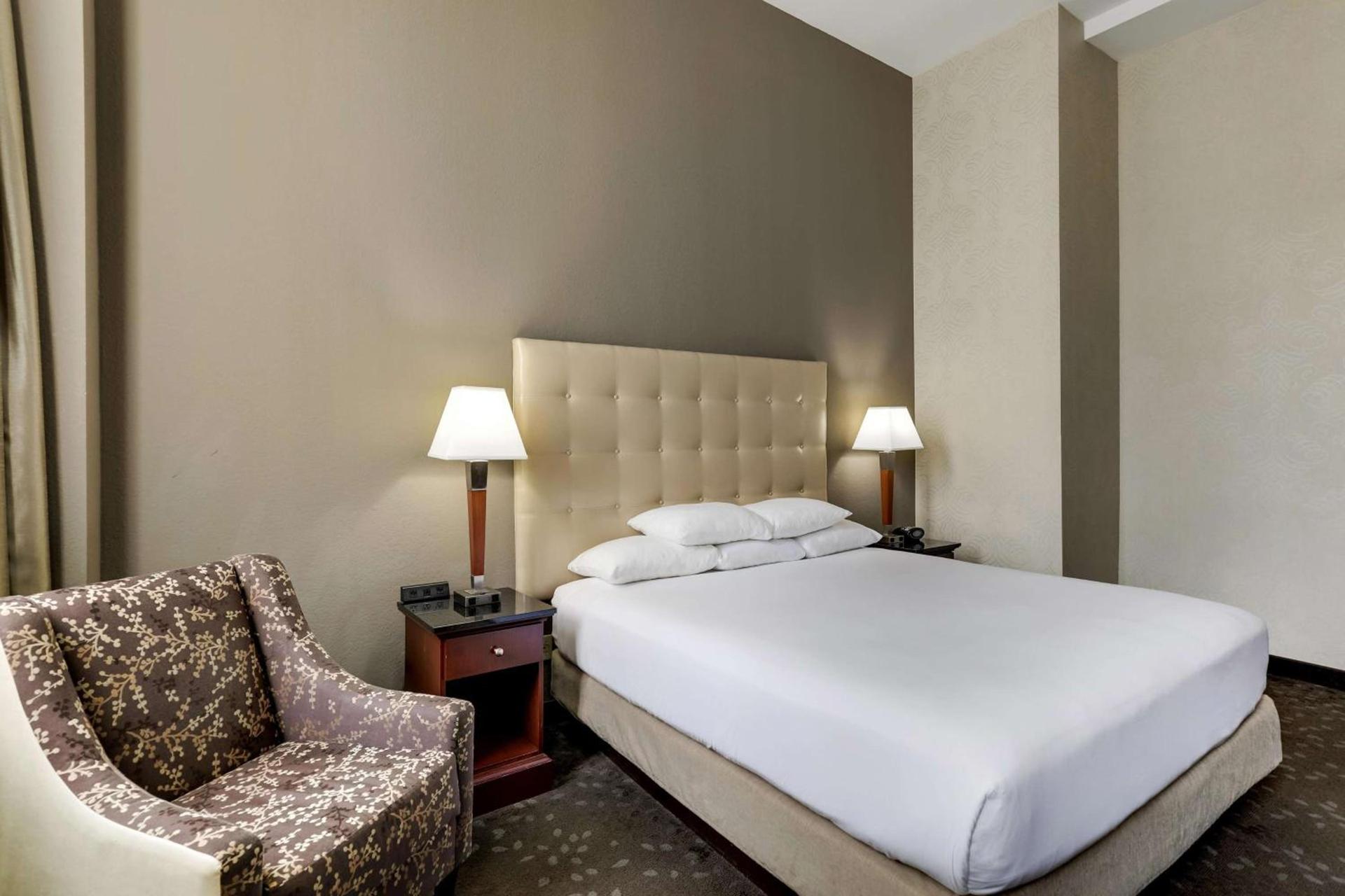 Drury Plaza Hotel New Orleans photo 16