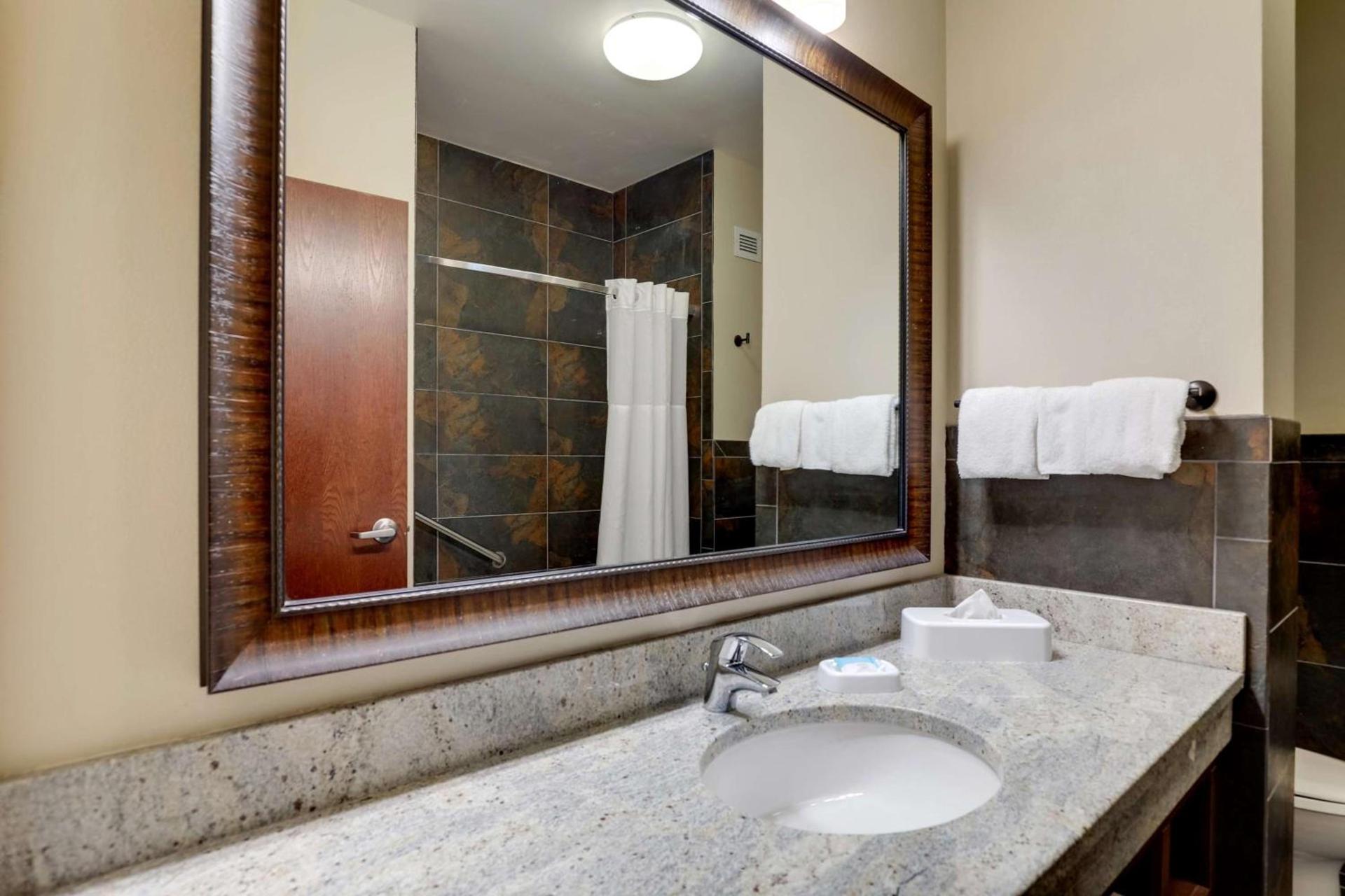 Drury Plaza Hotel New Orleans photo 34