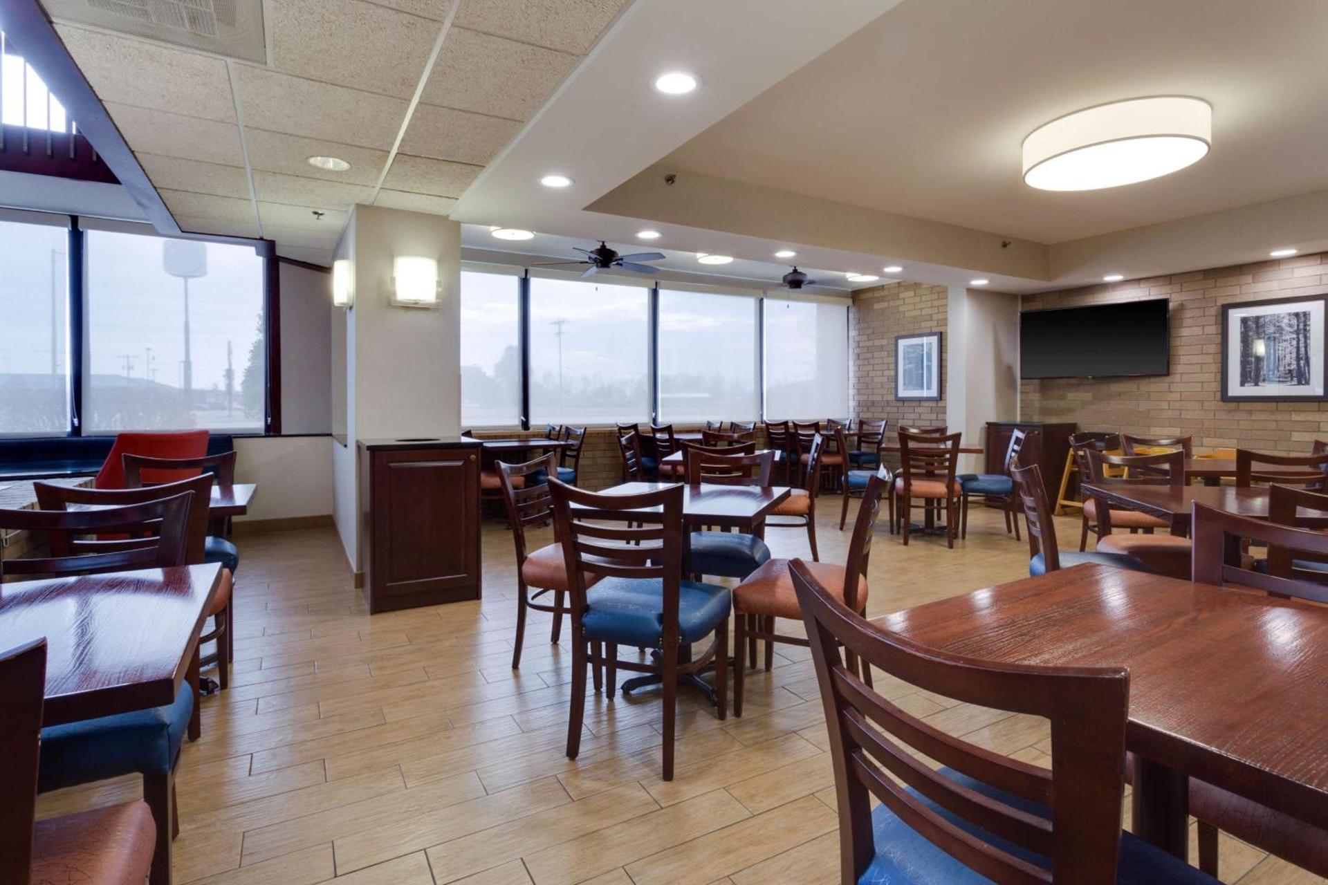 Pear Tree Inn Sikeston photo 4