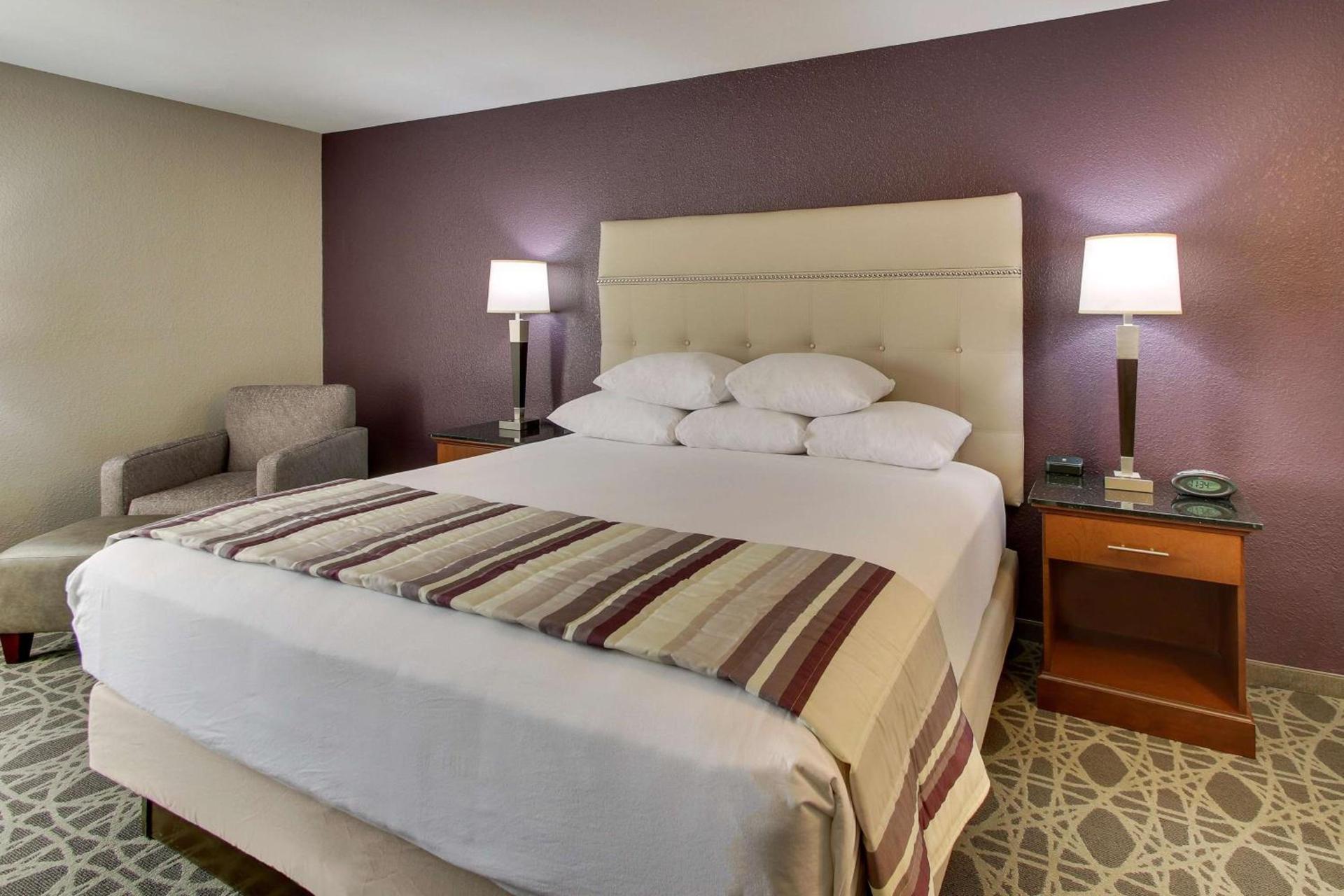 Drury Inn & Suites Poplar Bluff photo 20