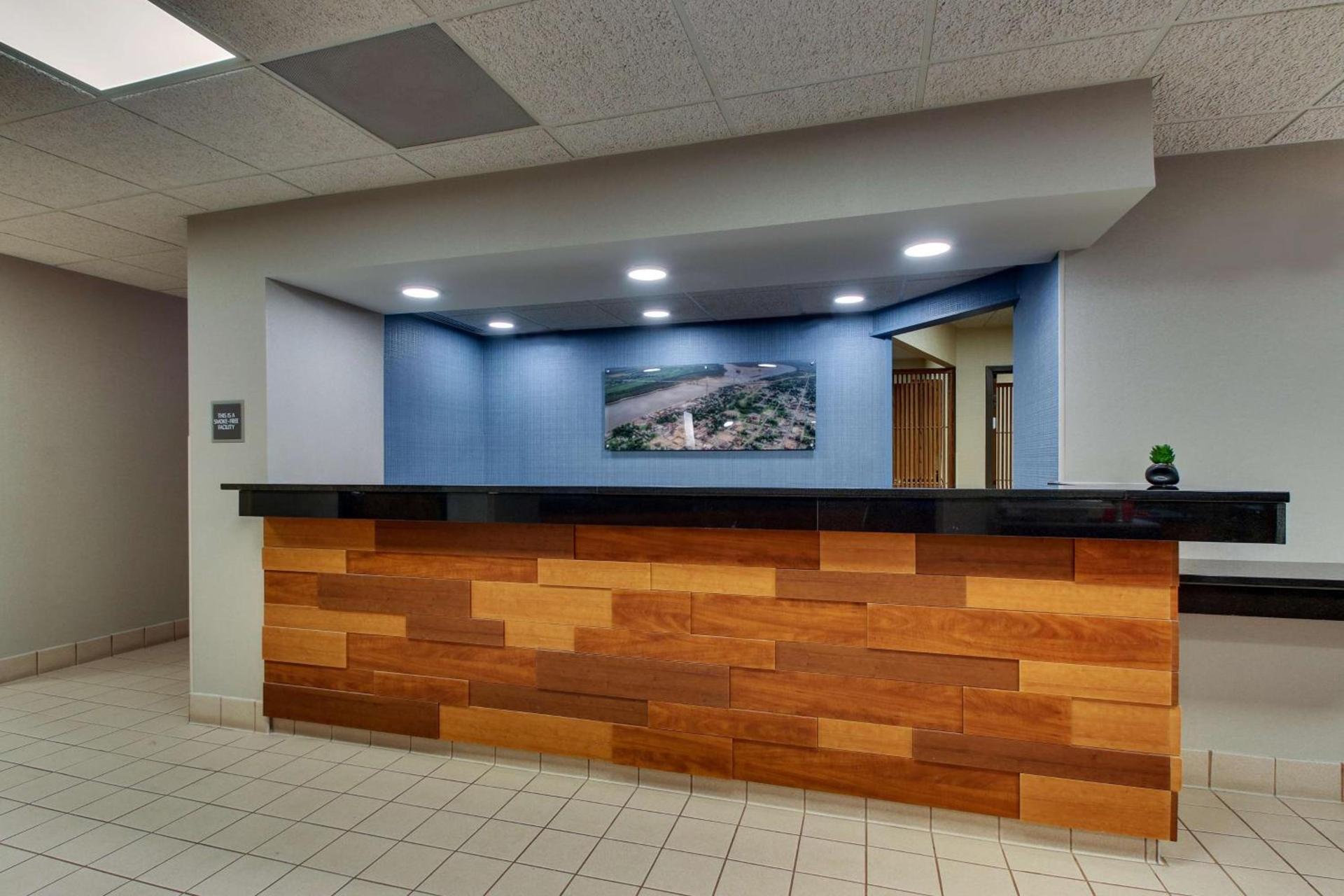 Pear Tree Inn Cape Girardeau West photo 24