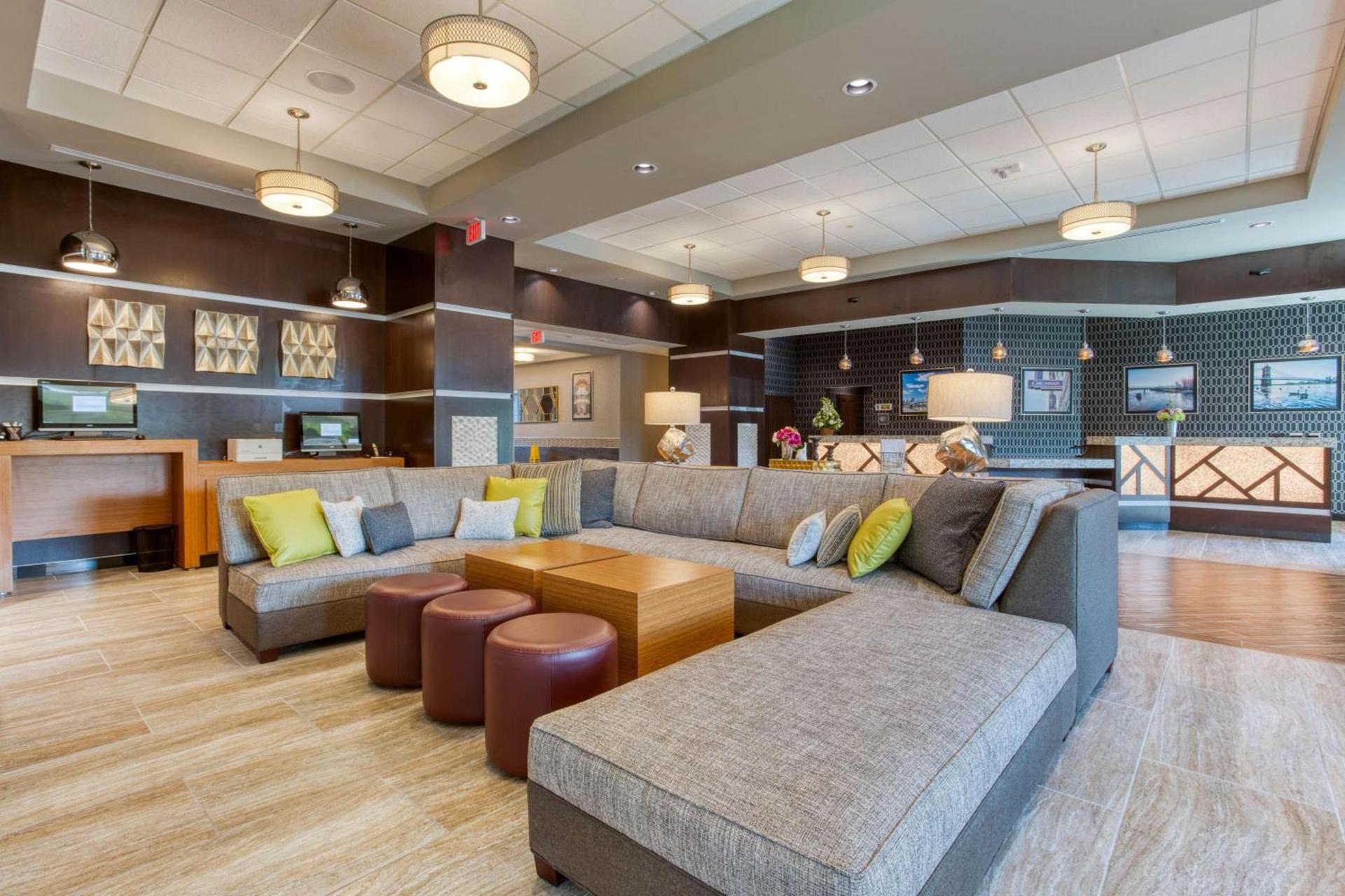Drury Inn & Suites Cincinnati Northeast Mason photo 5