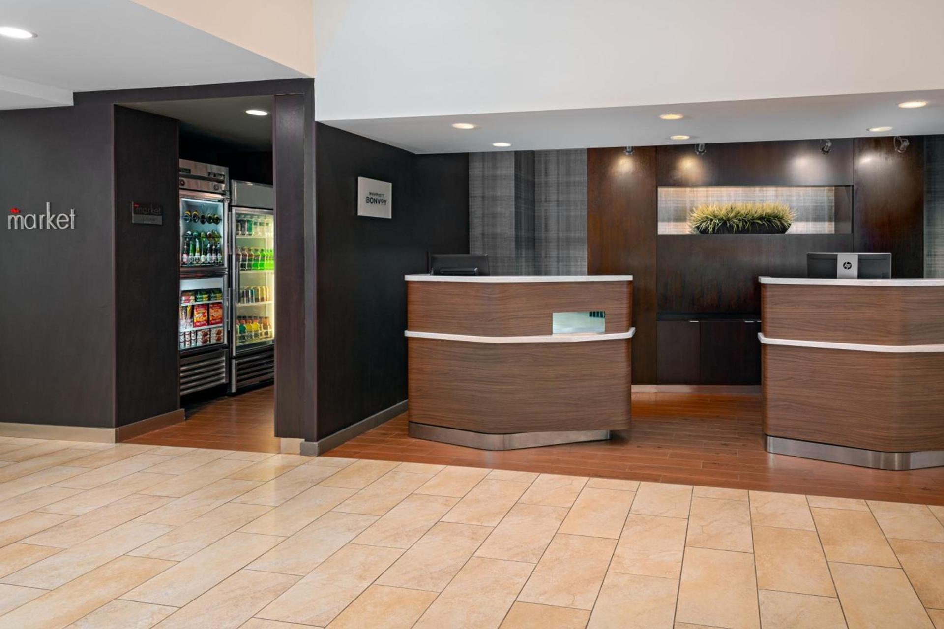 Courtyard by Marriott Danbury photo 11