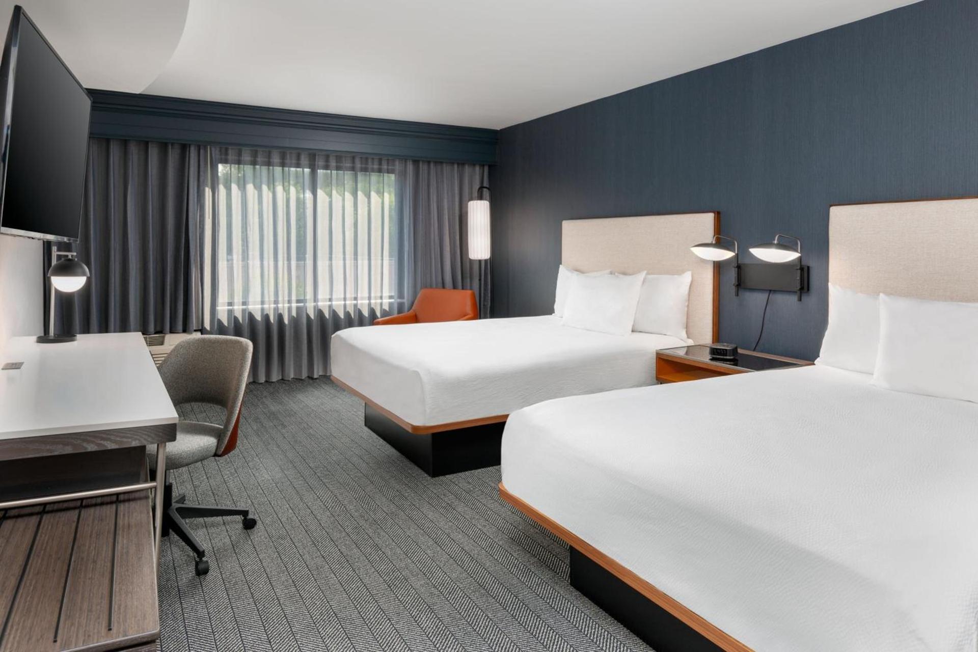 Courtyard by Marriott Danbury photo 14