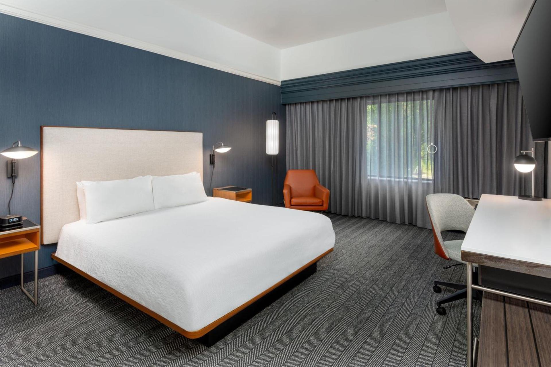 Courtyard by Marriott Danbury photo 16