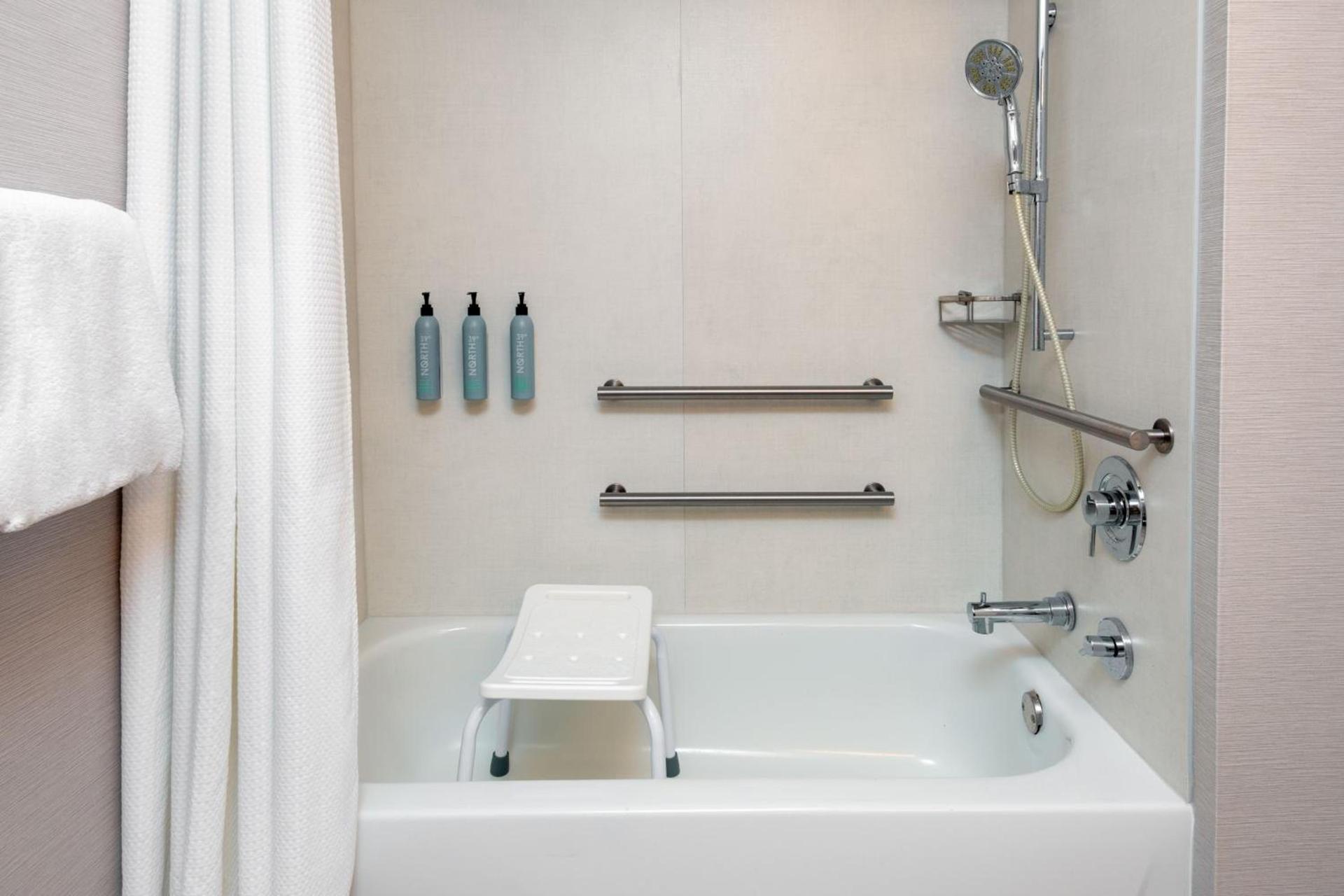 Courtyard by Marriott Danbury photo 20