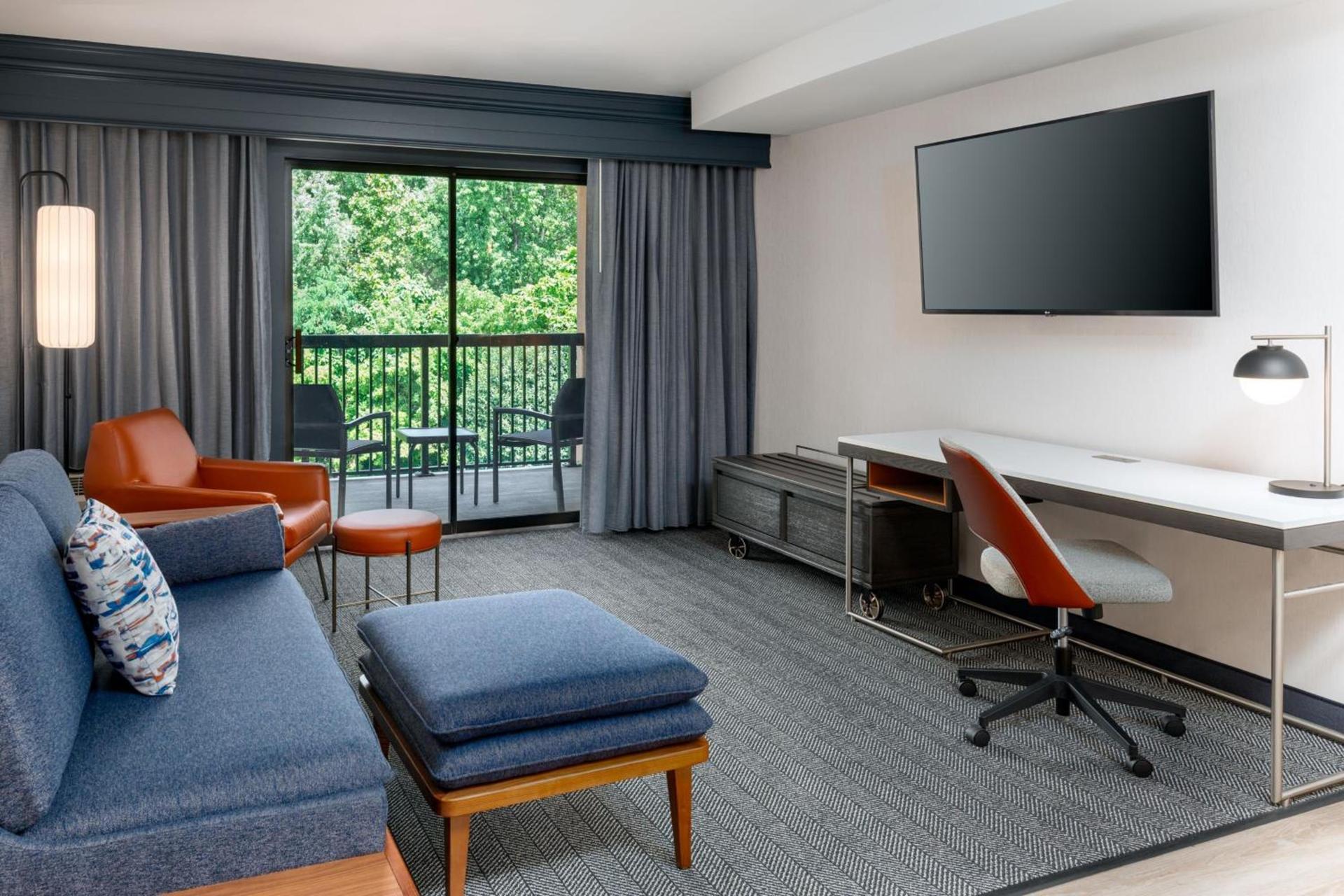 Courtyard by Marriott Danbury photo 24