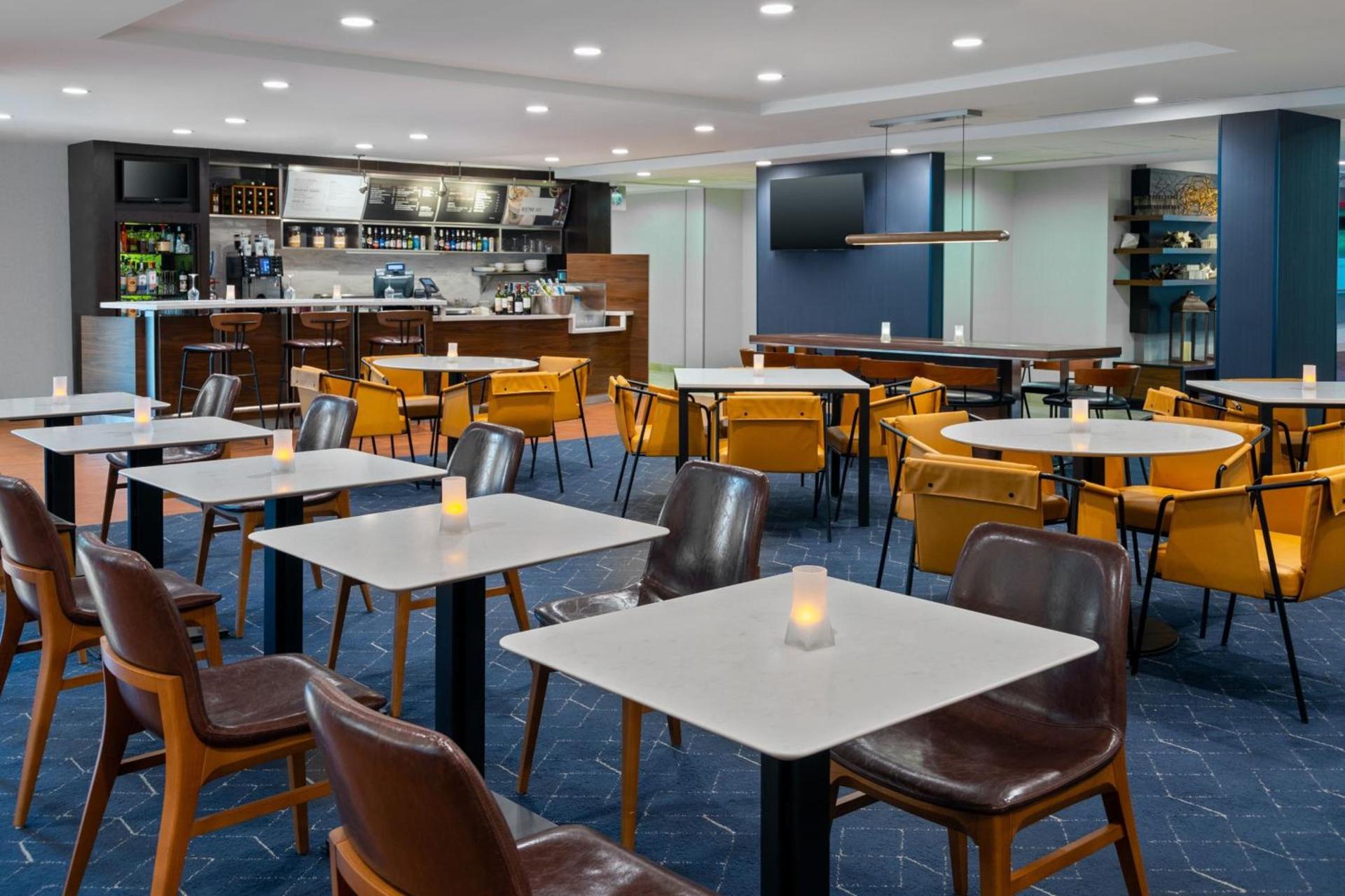 Courtyard by Marriott Danbury photo 37