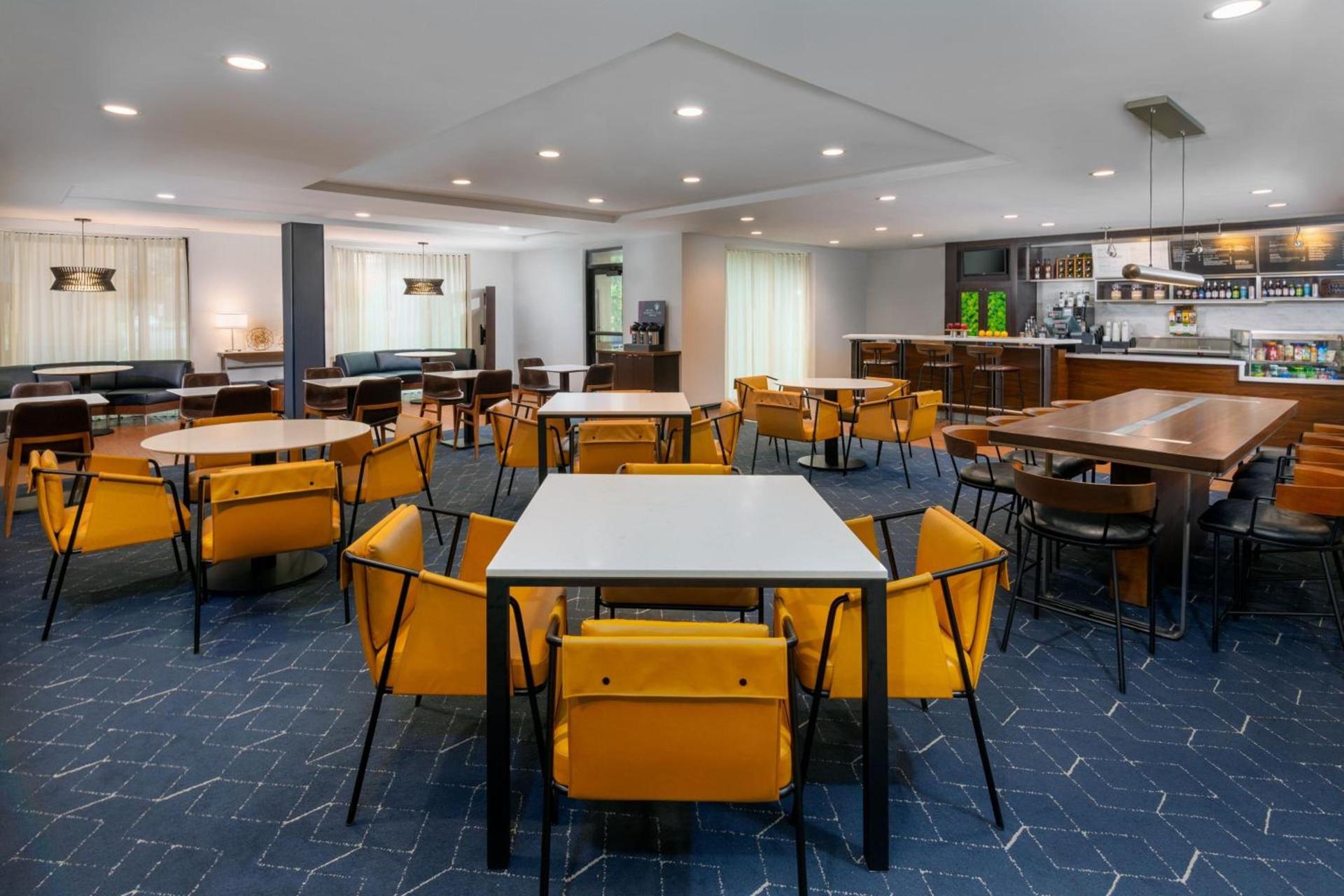 Courtyard by Marriott Danbury photo 36
