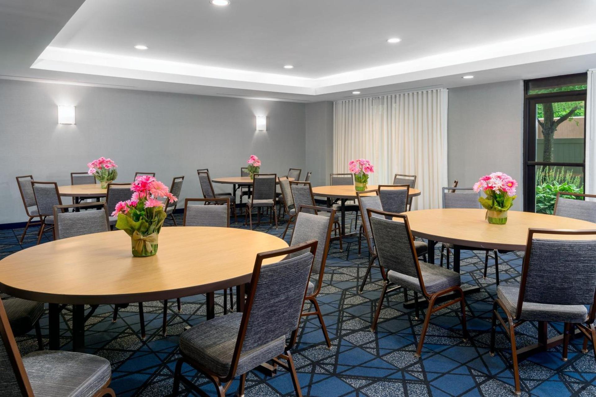 Courtyard by Marriott Danbury photo 46