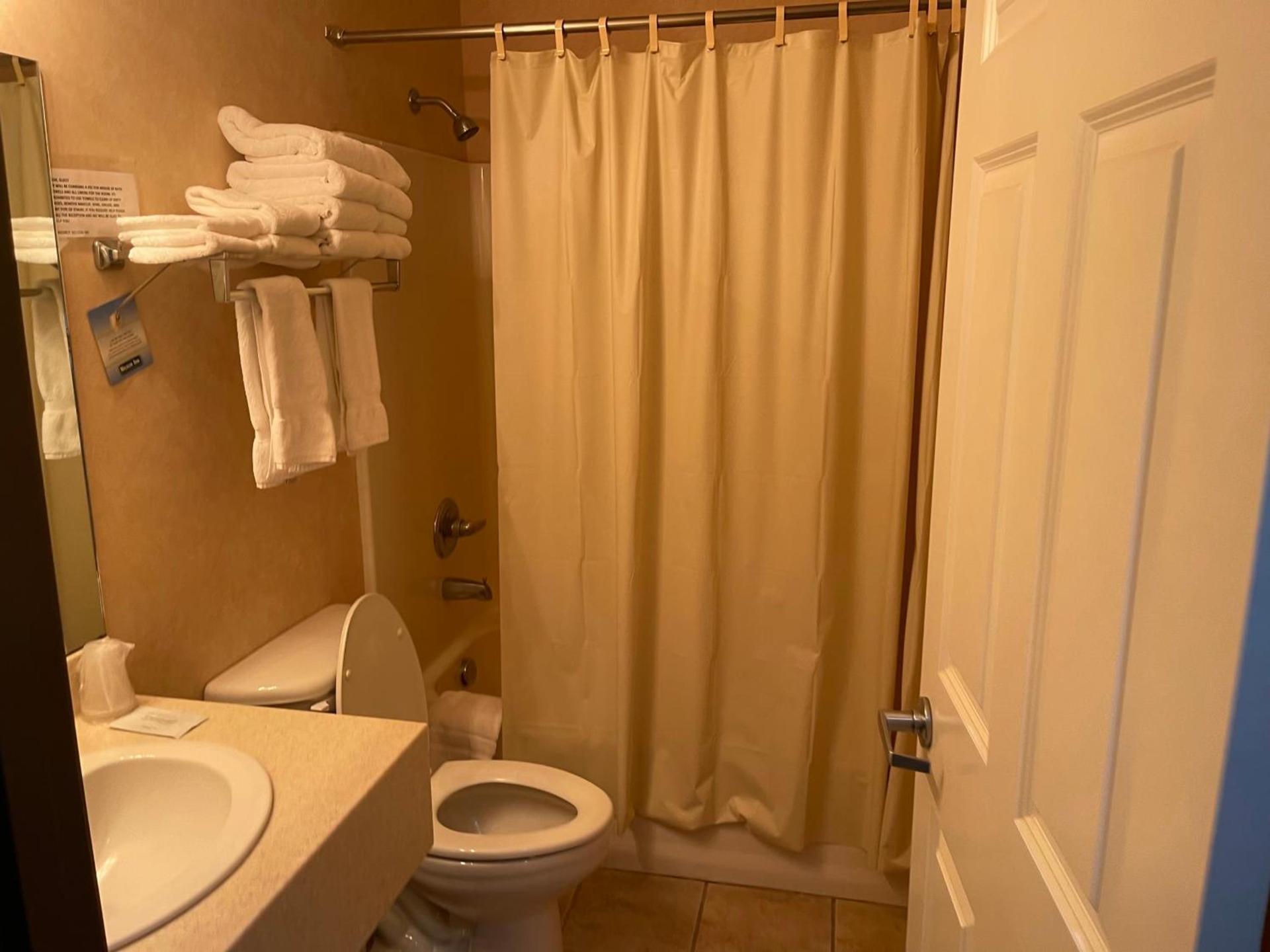 Hotel Yuma photo 61