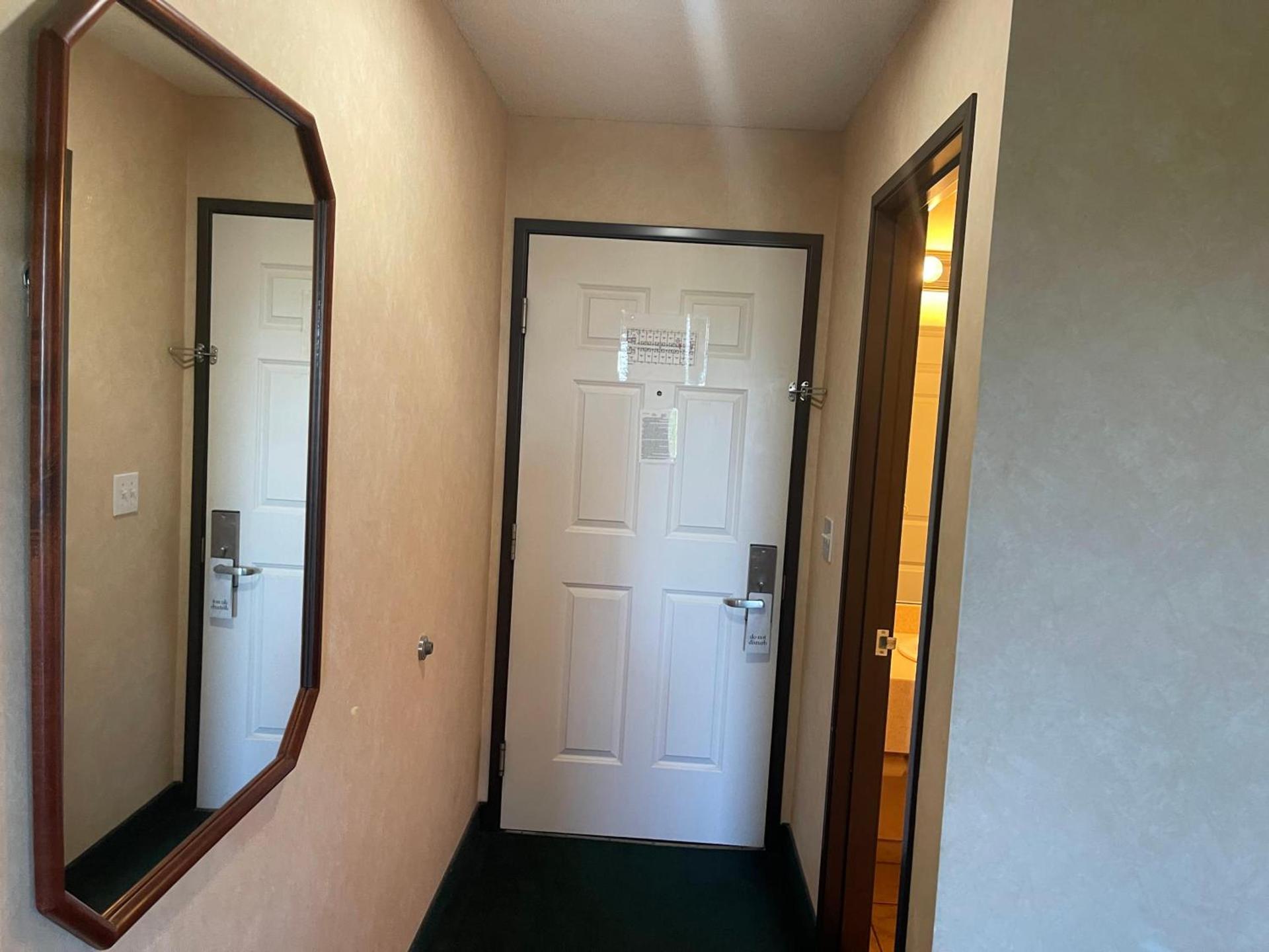 Hotel Yuma photo 60