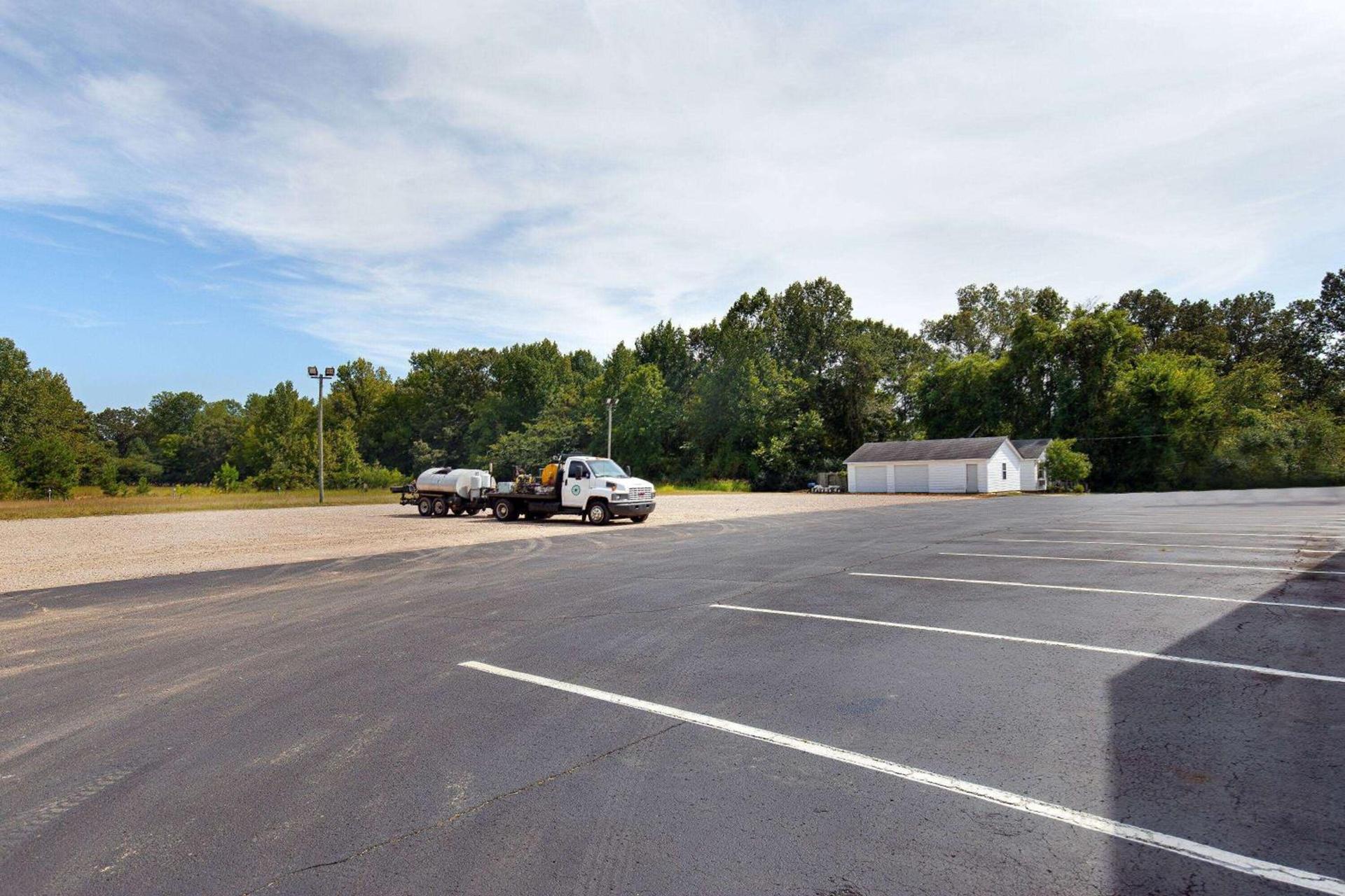 Days Inn by Wyndham Savannah photo 6