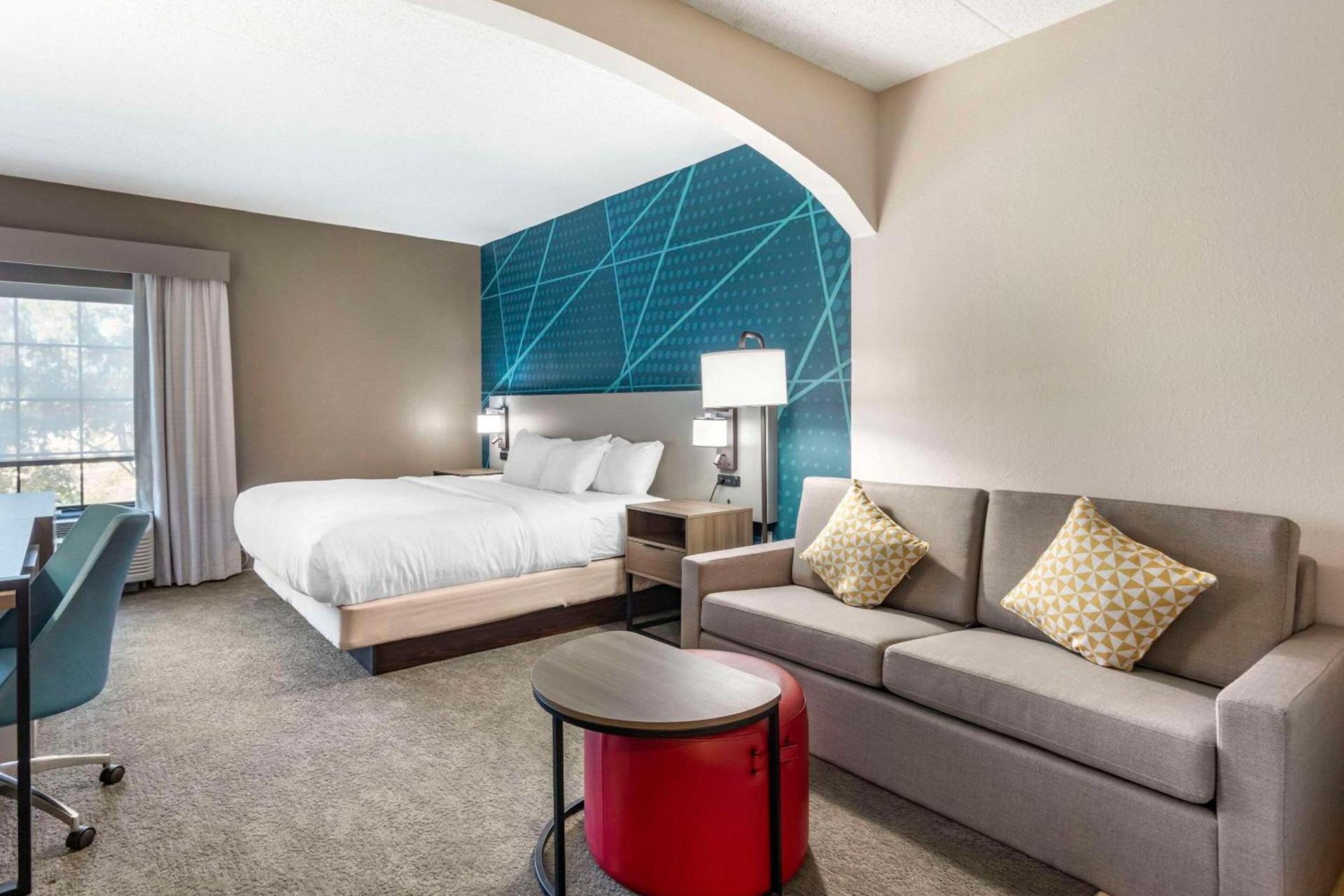 Comfort Suites Ocean City West photo 17