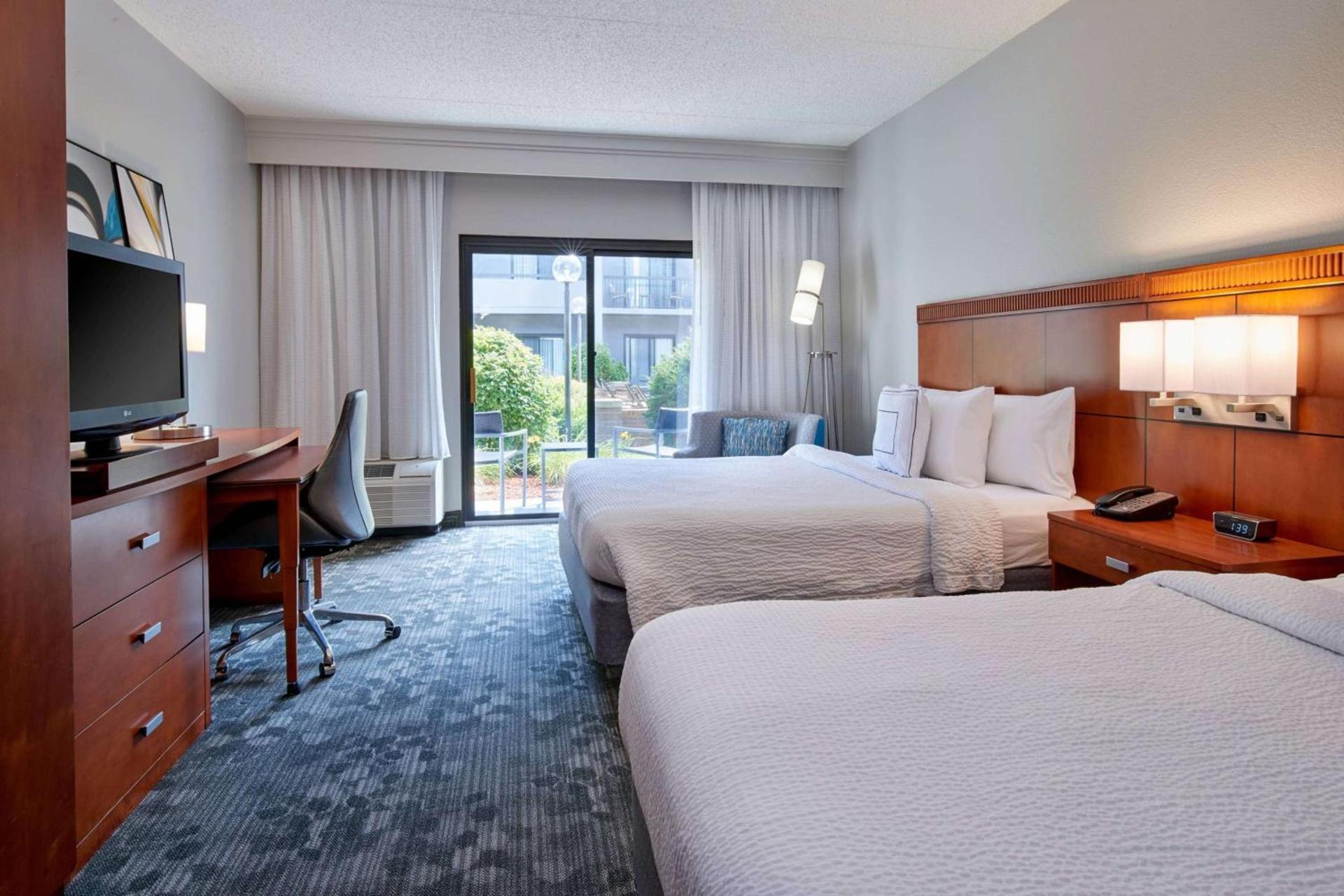 Comfort Inn & Suites Eden Prairie - Minneapolis Southwest photo 2
