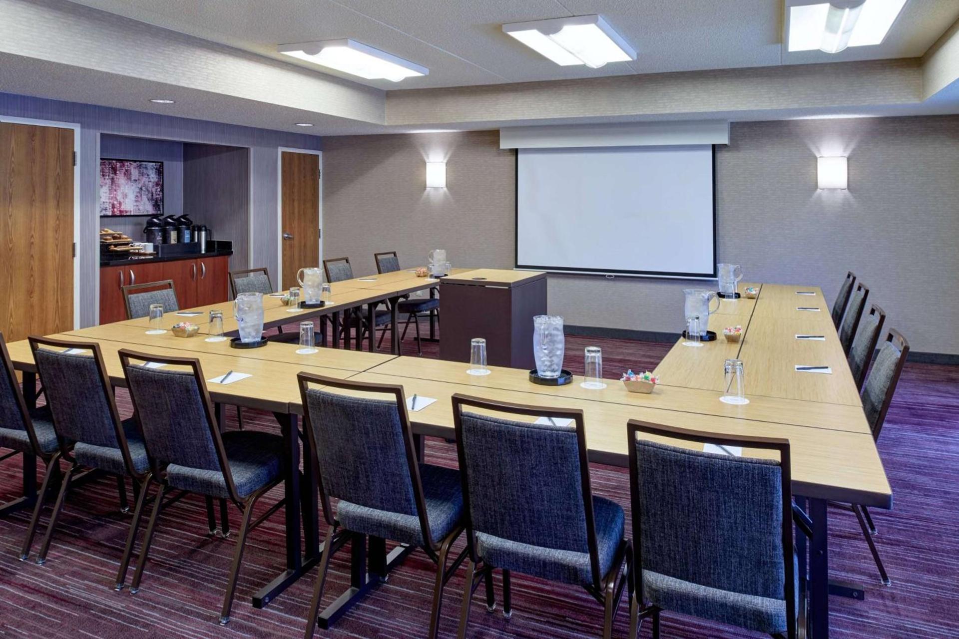 Comfort Inn & Suites Eden Prairie - Minneapolis Southwest photo 22
