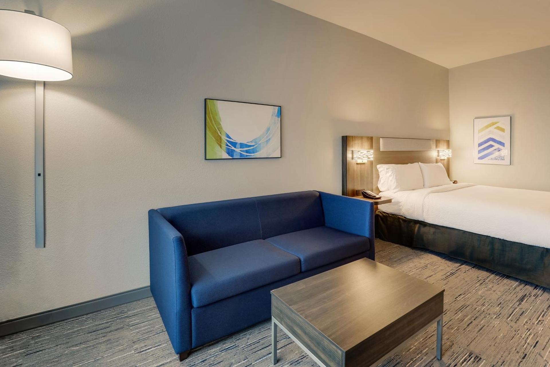 Holiday Inn Express Leland - Wilmington Area by IHG photo 29