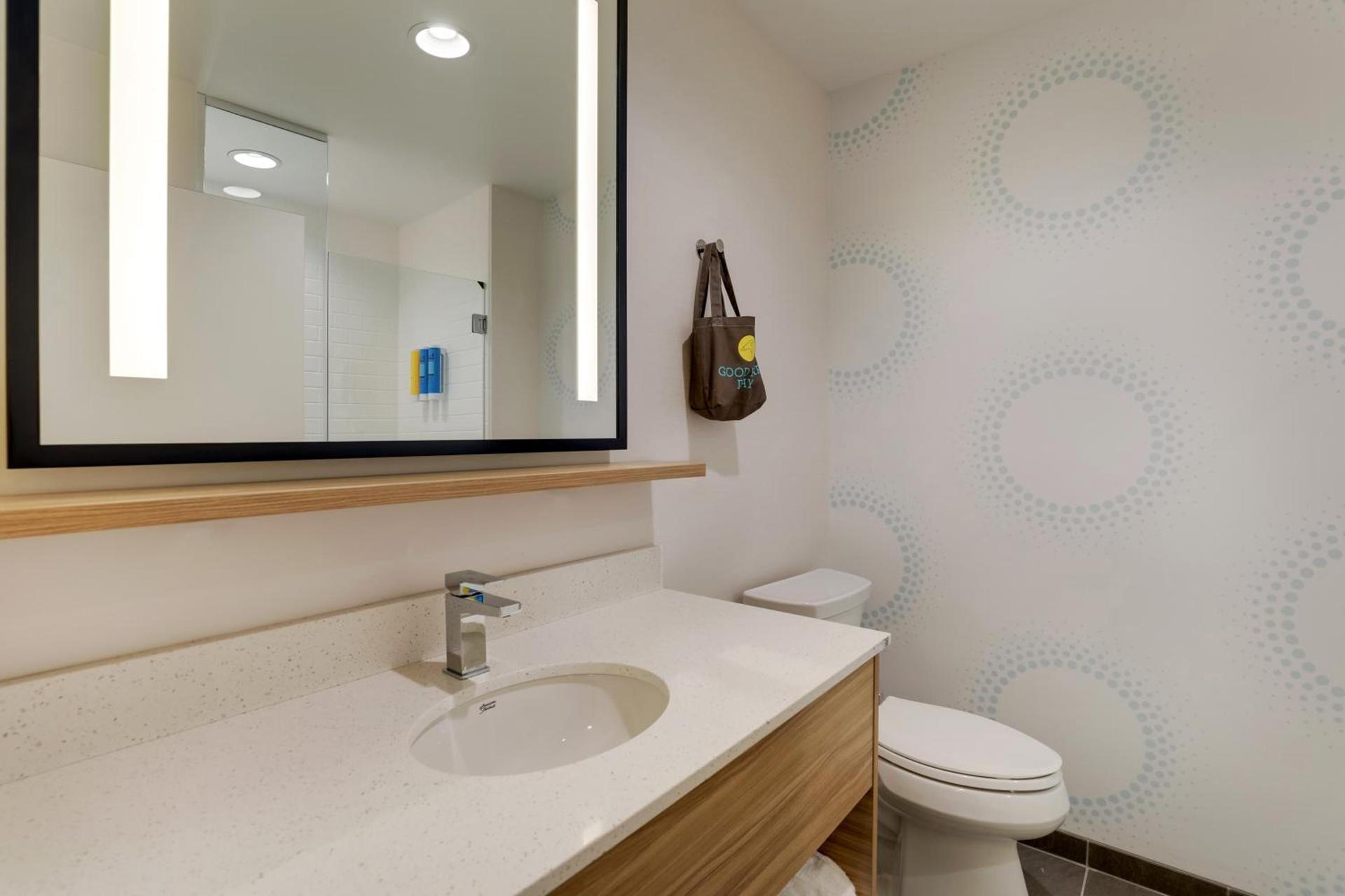 Tru By Hilton Leland Wilmington photo 63