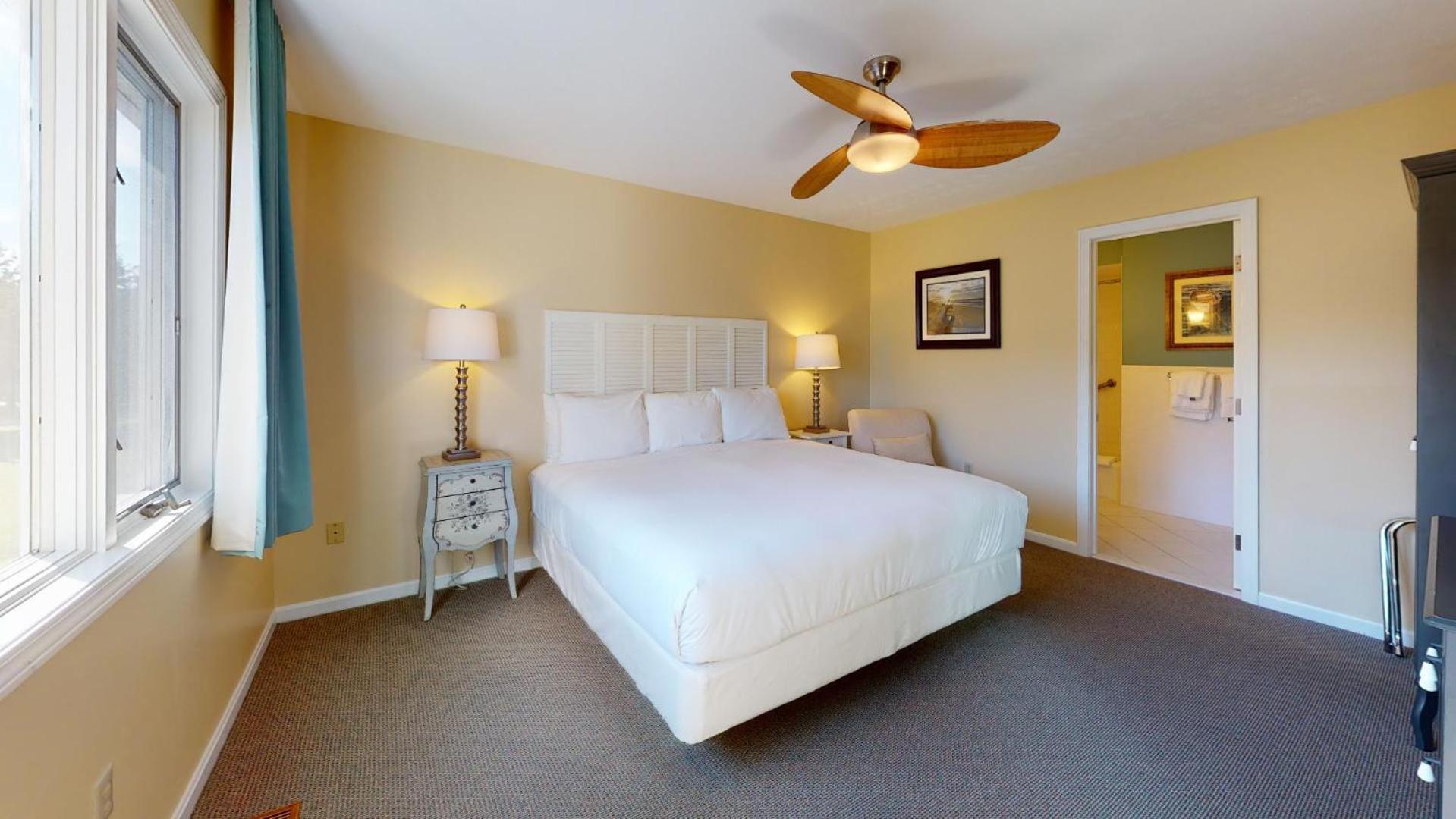 Breezeway Boutique Hotel photo 56