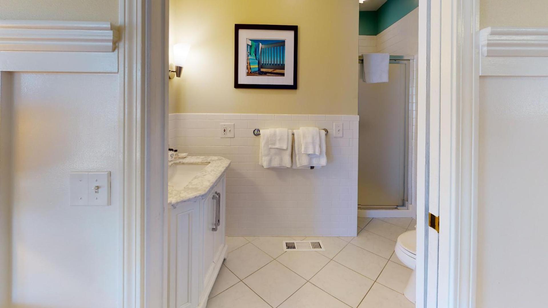 Breezeway Boutique Hotel photo 80