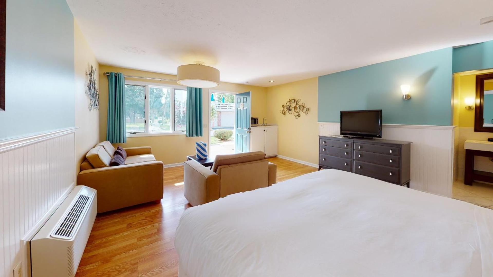 Breezeway Boutique Hotel photo 83