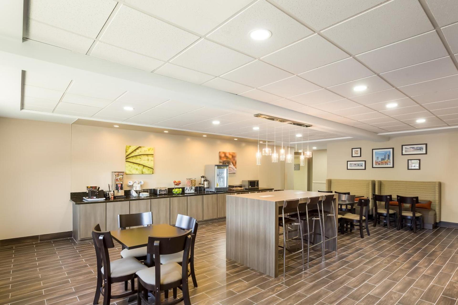 Sleep Inn & Suites North Mobile Saraland photo 50