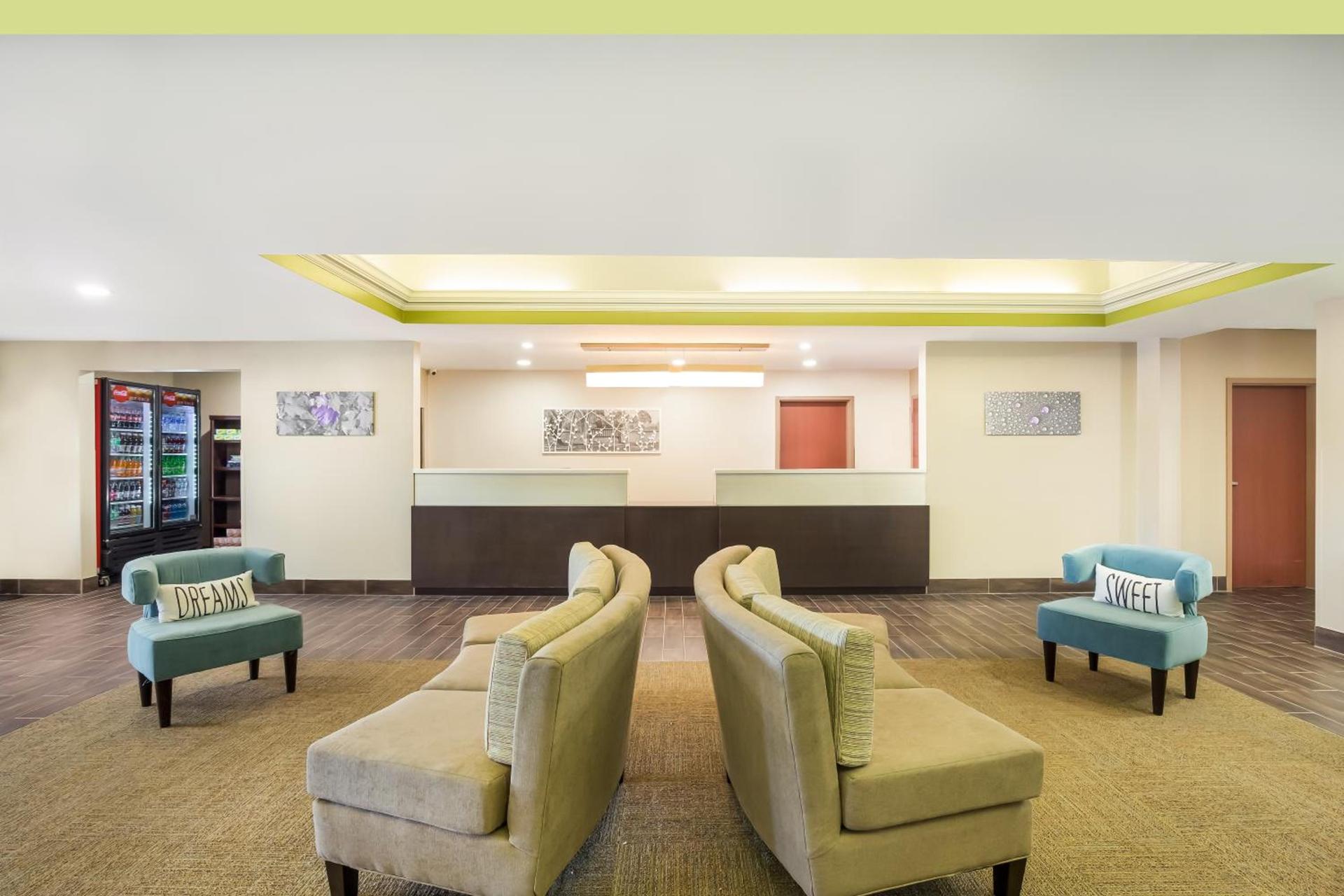 Sleep Inn & Suites North Mobile Saraland photo 60