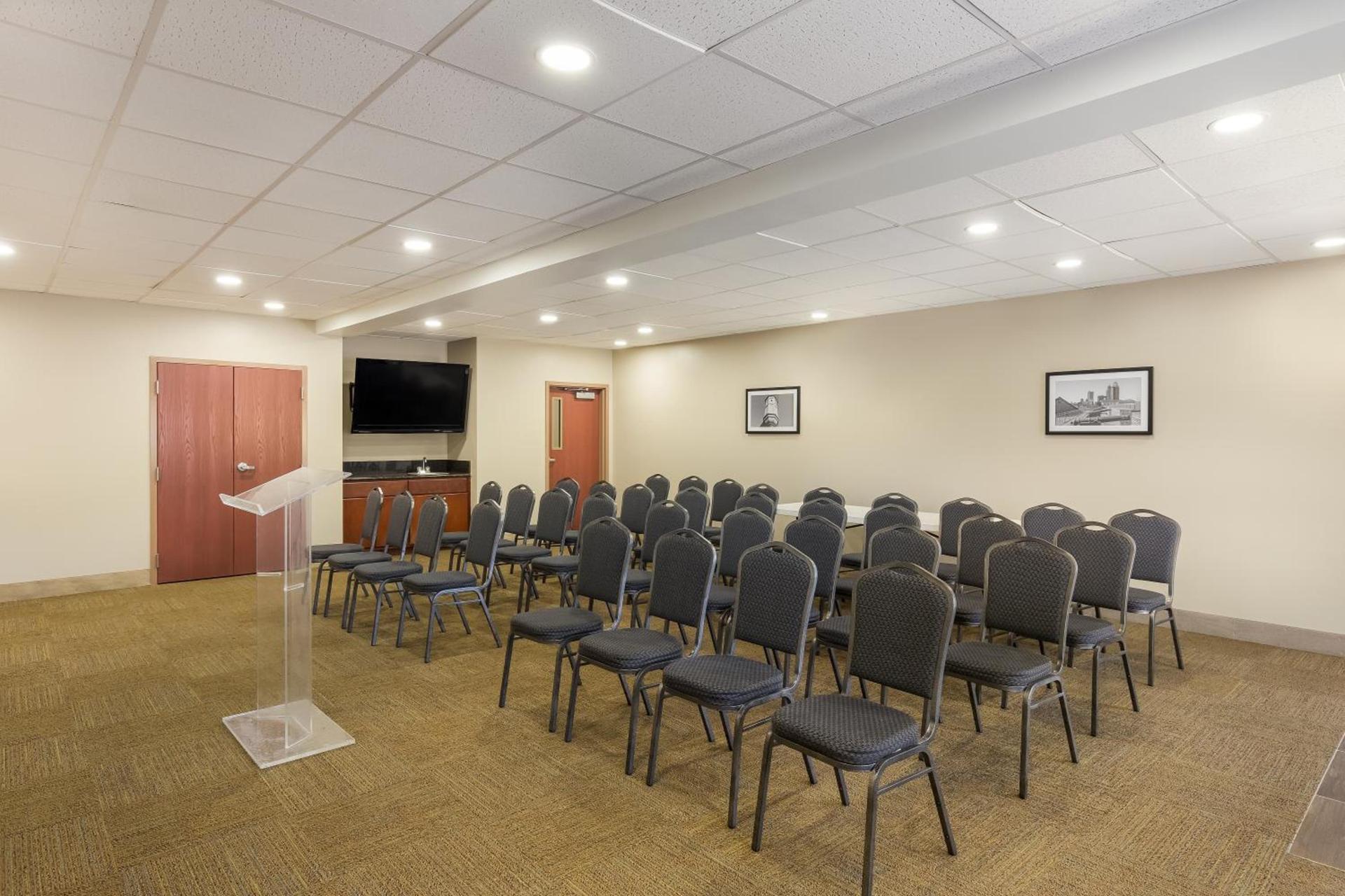 Sleep Inn & Suites North Mobile Saraland photo 63