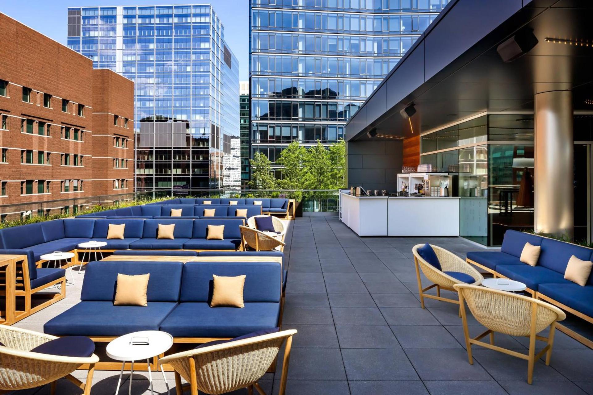 The Envoy Hotel, Autograph Collection photo 59