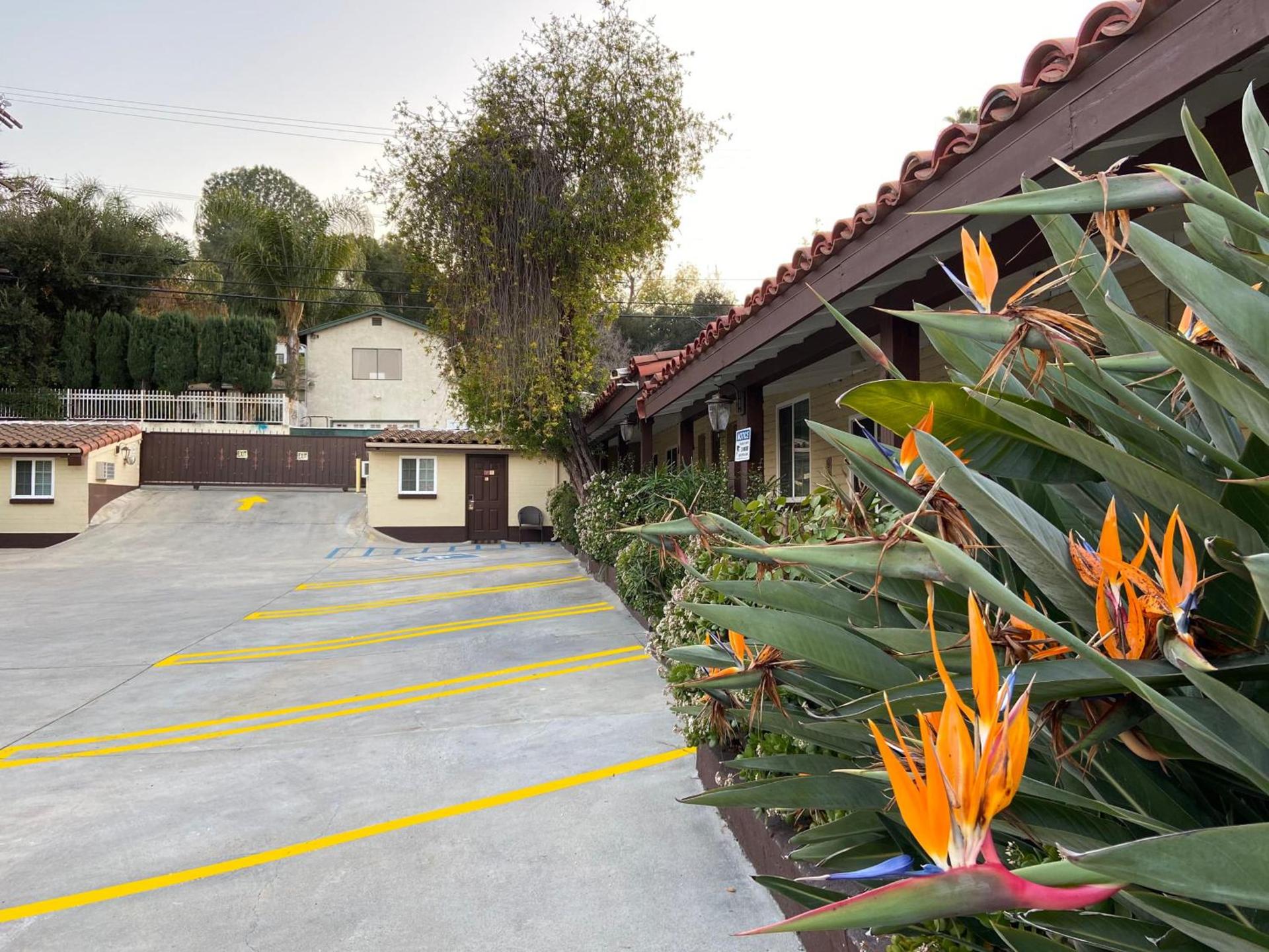 El Patio Inn - Near Universal Studios Hollywood photo 17