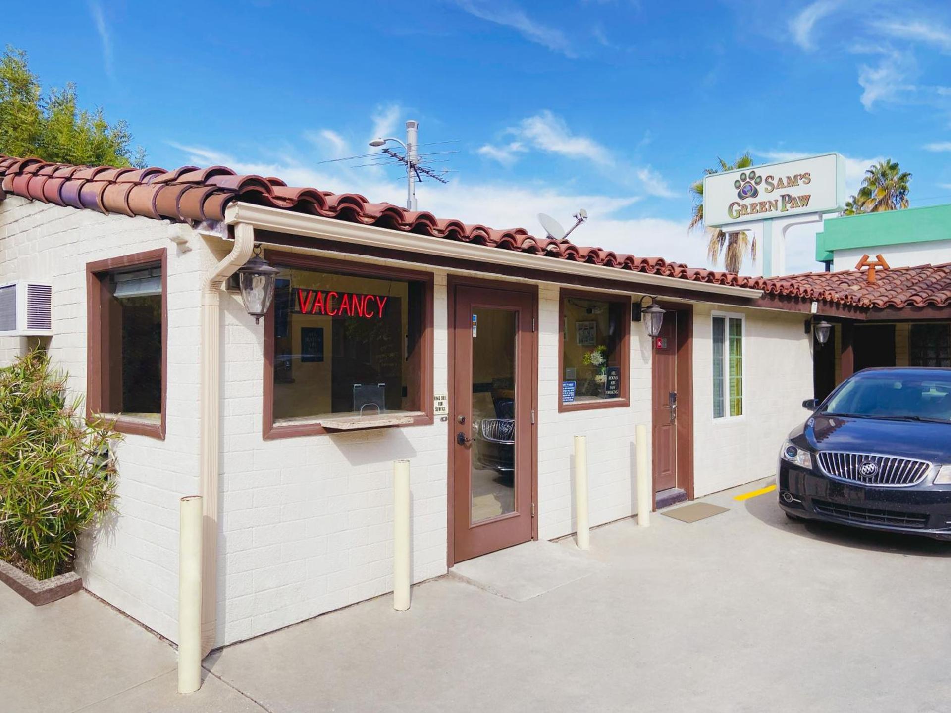 El Patio Inn - Near Universal Studios Hollywood photo 20