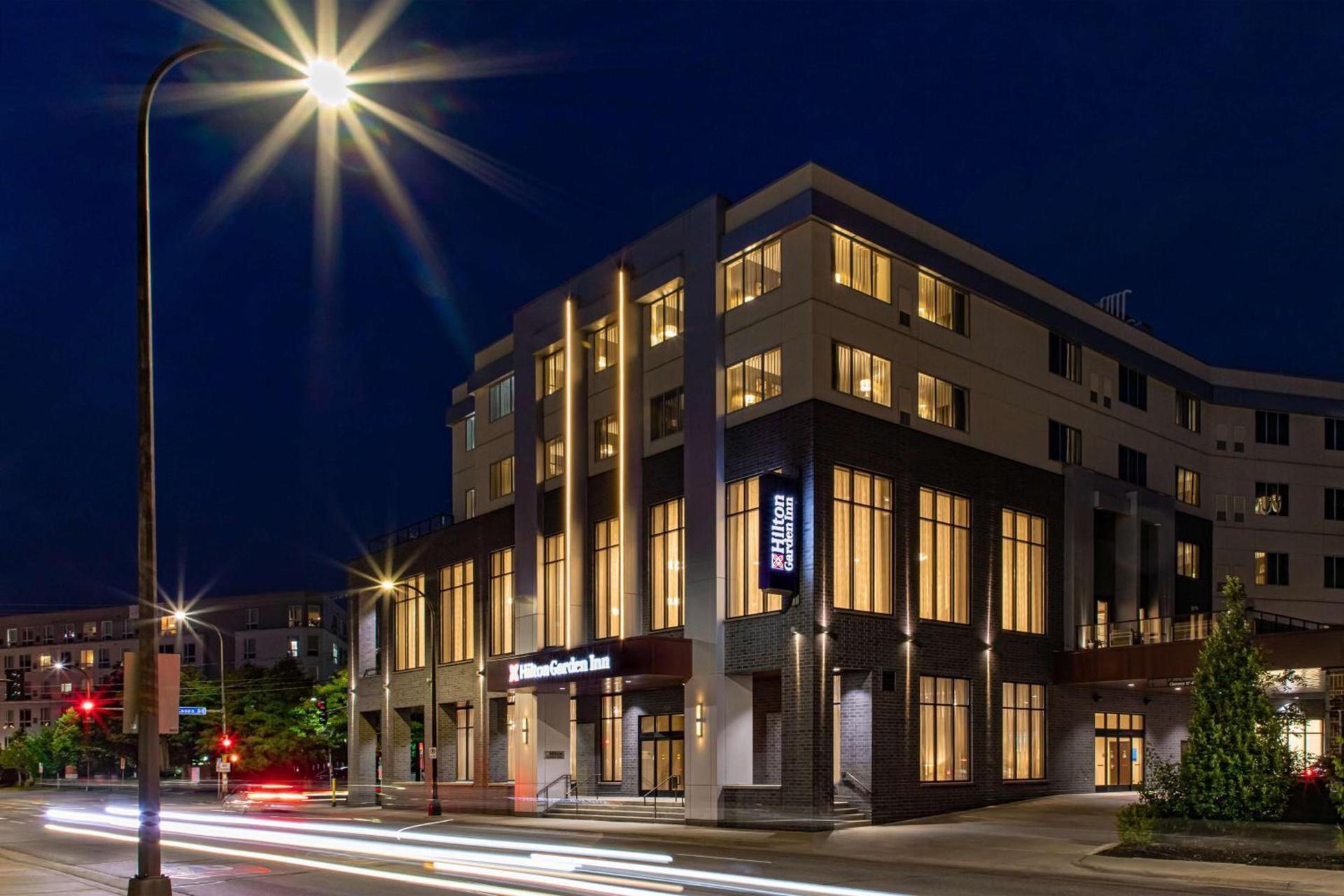 Hilton Garden Inn Minneapolis - University Area photo 1