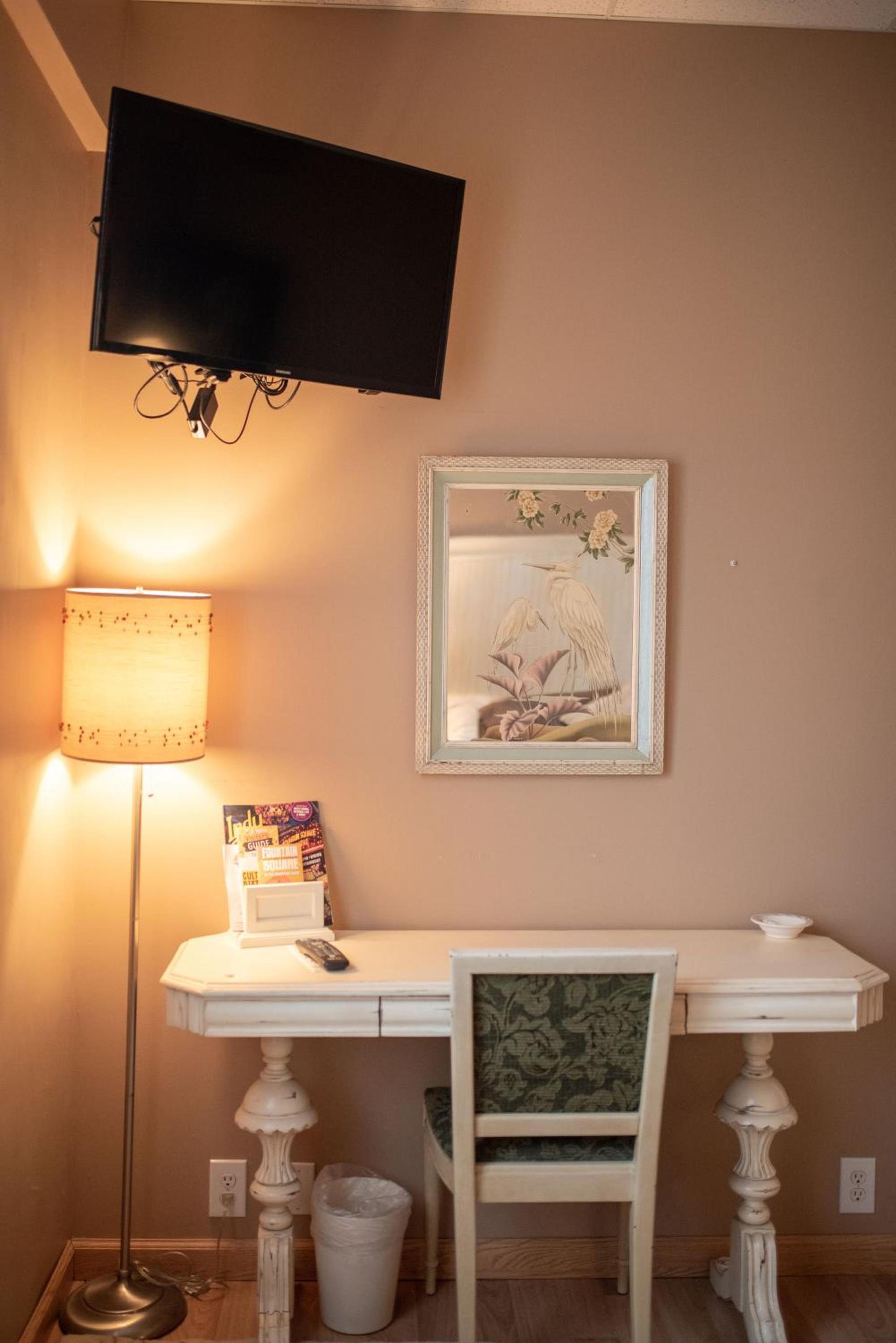 Fountainview Inn photo 60