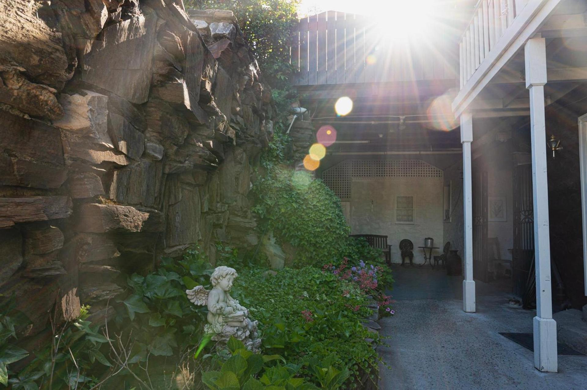 Gunn House Hotel photo 53
